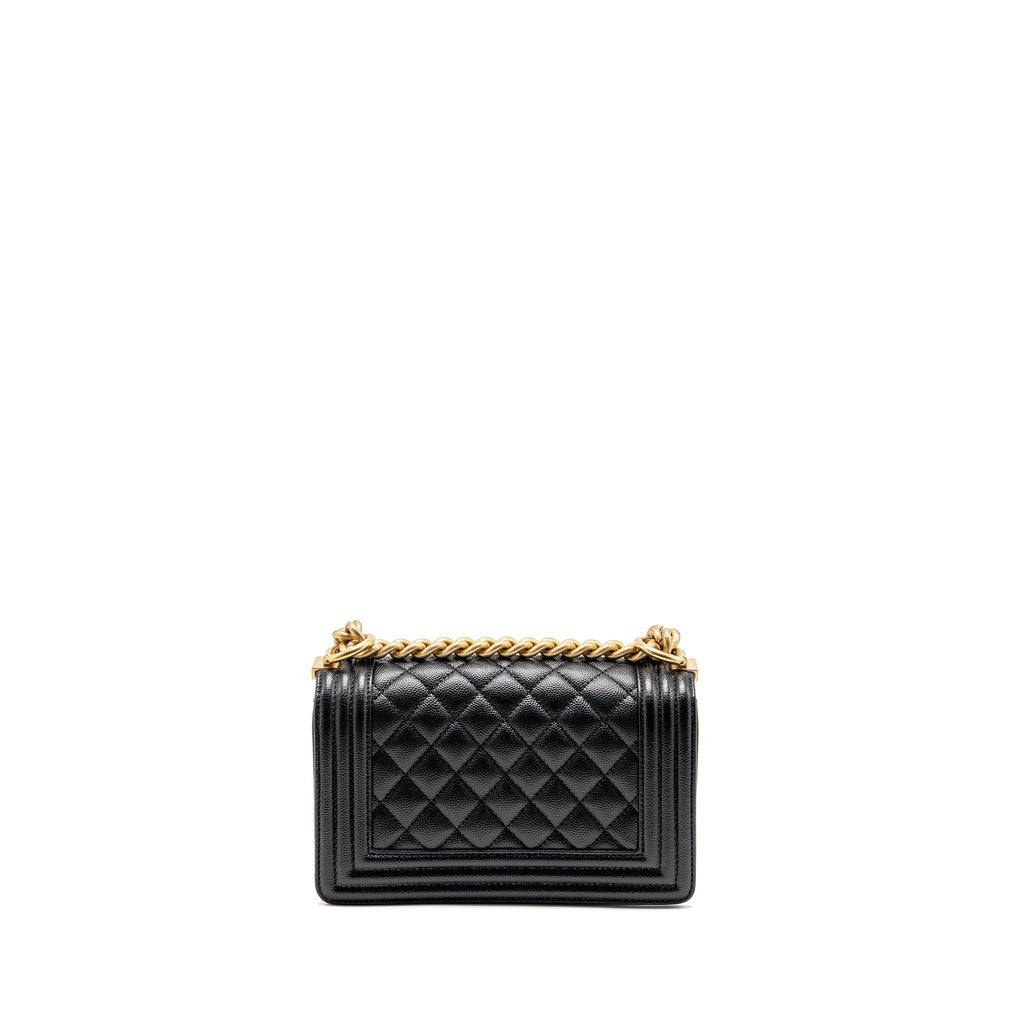 chanel-small-boy-bag-caviar-black-ghw-microchip-4