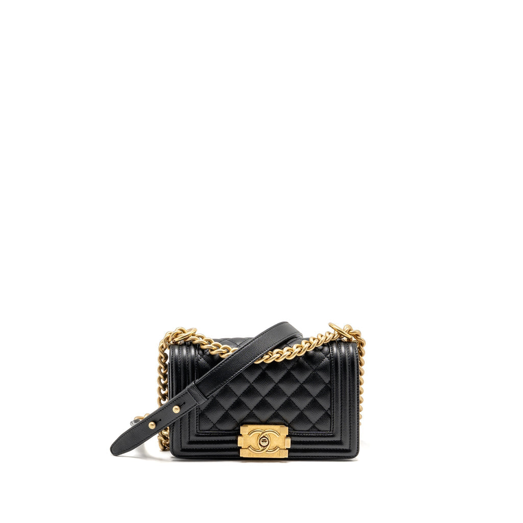 chanel-small-boy-bag-caviar-black-ghw-microchip-4
