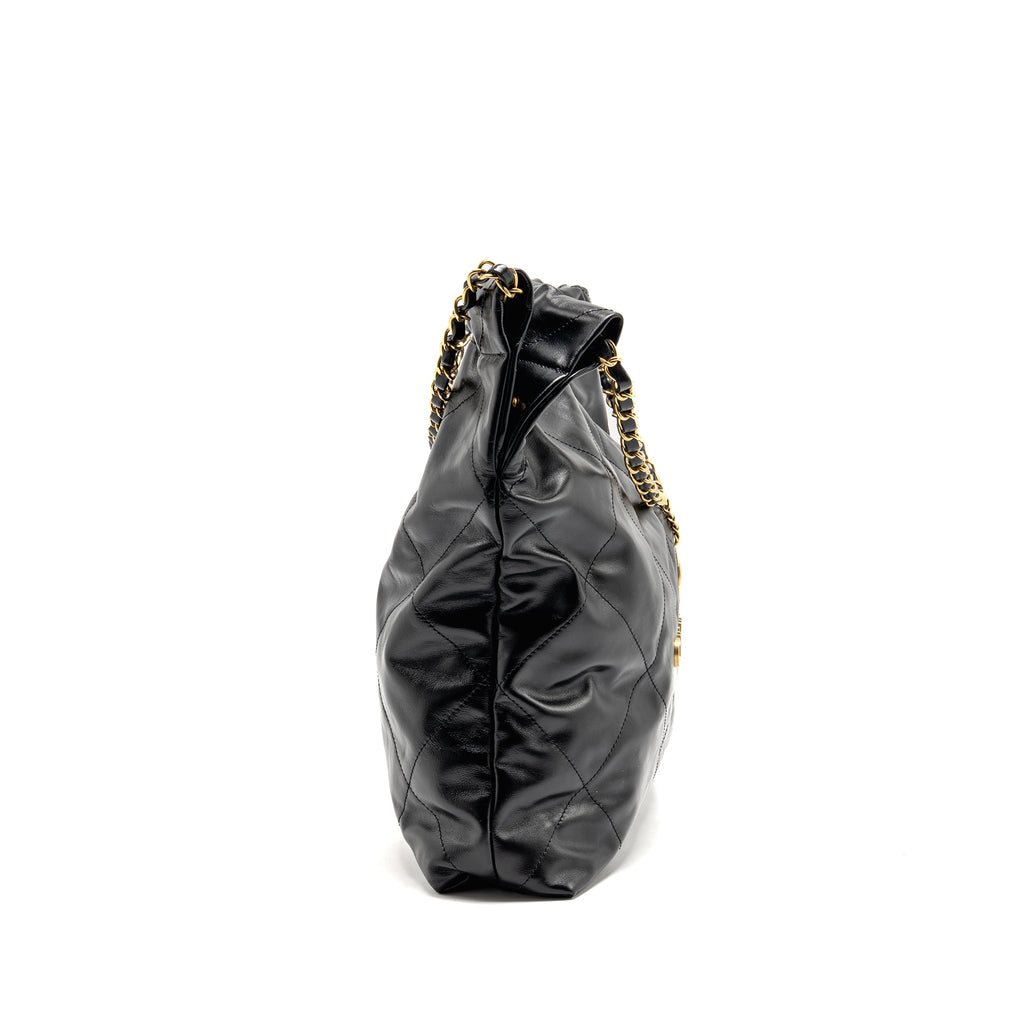 chanel-medium-22-bag-shiny-calfskin-black-ghw-microchip-4