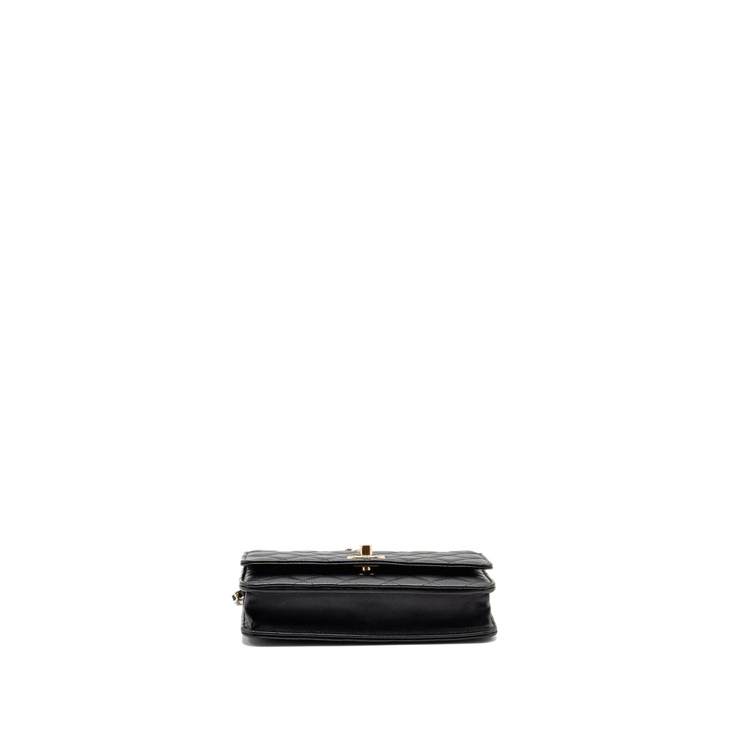 chanel-trendy-cc-wallet-on-chain-lambskin-black-lghw-microchip-copy