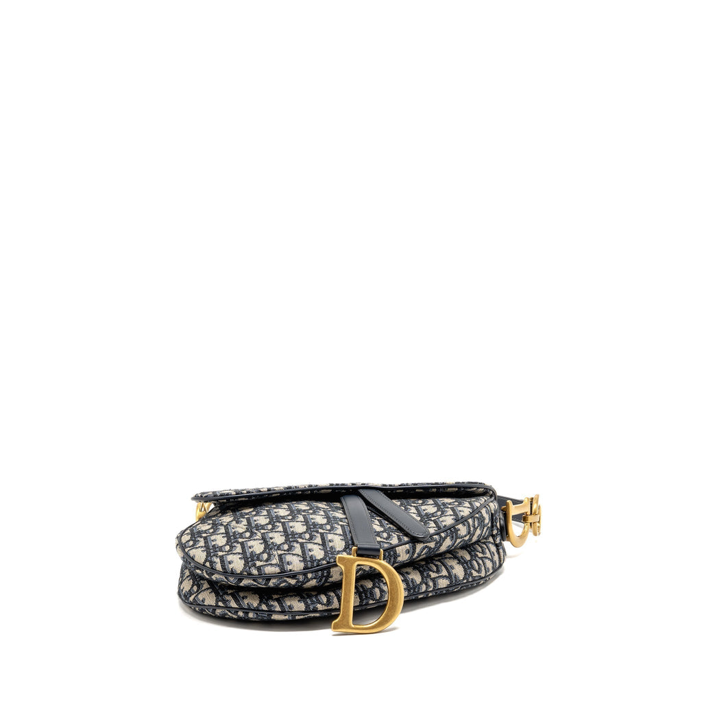 dior-medium-saddle-bag-blue-oblique-canvas-ghw-2