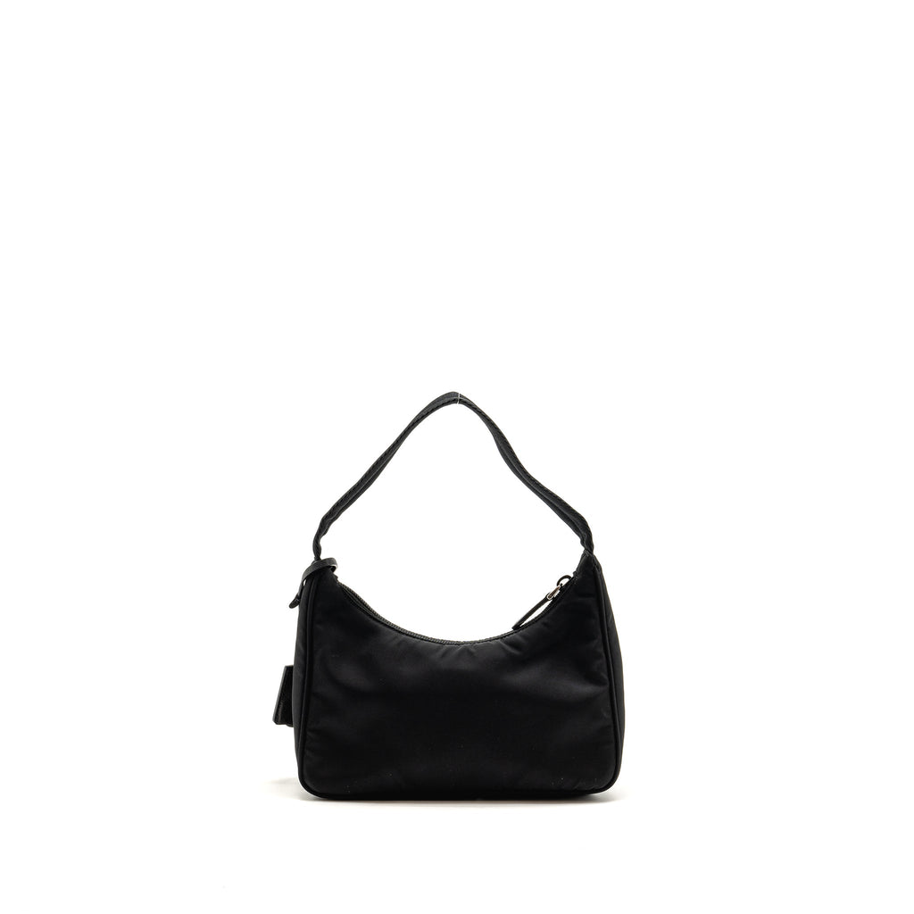 prada-black