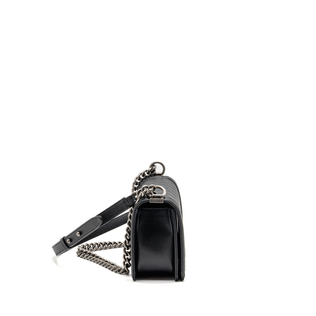chanel-medium-boy-bag-caviar-black-ruthenium-hardware-1