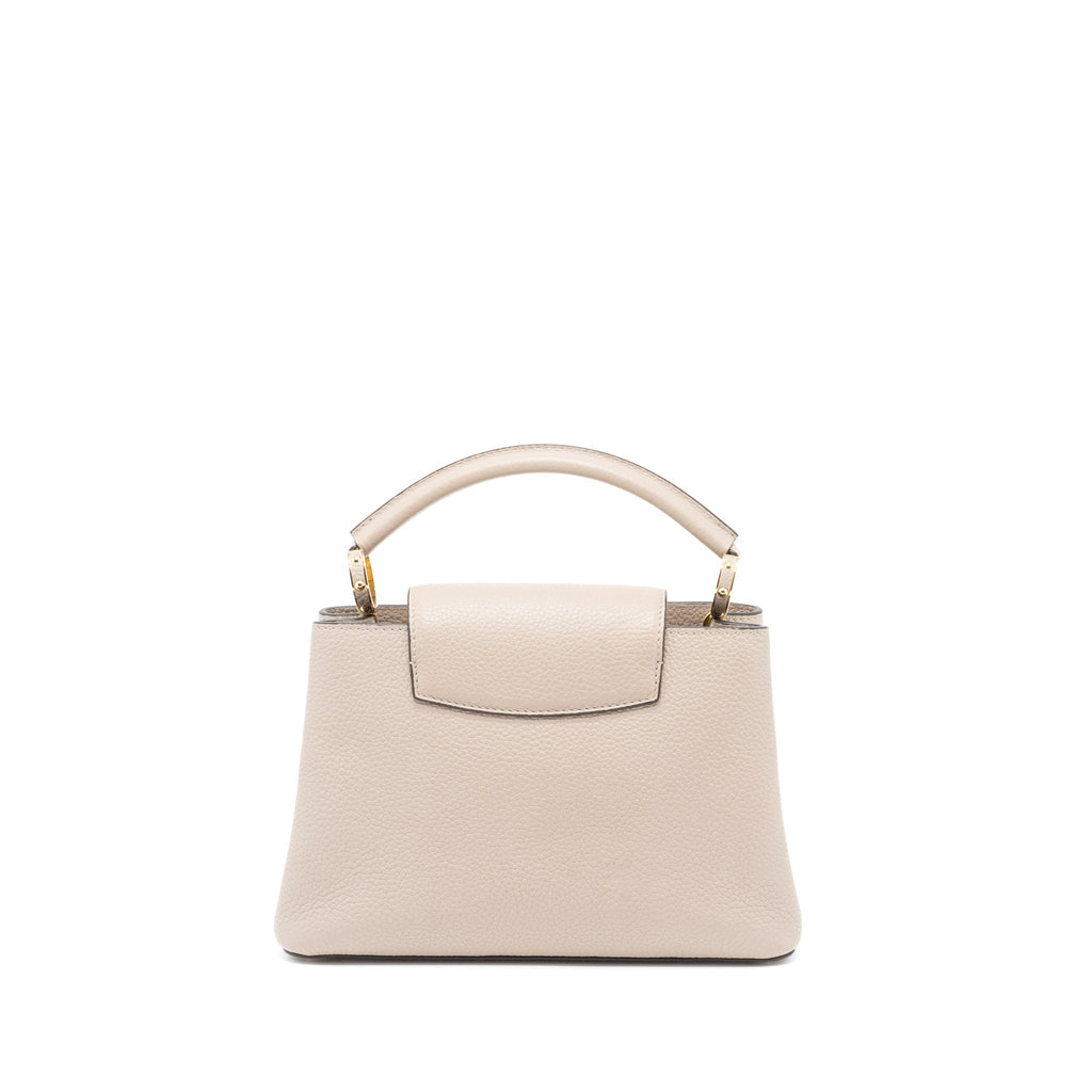 louis-vuitton-capucines-bb-taurillon-galet-ghw-1