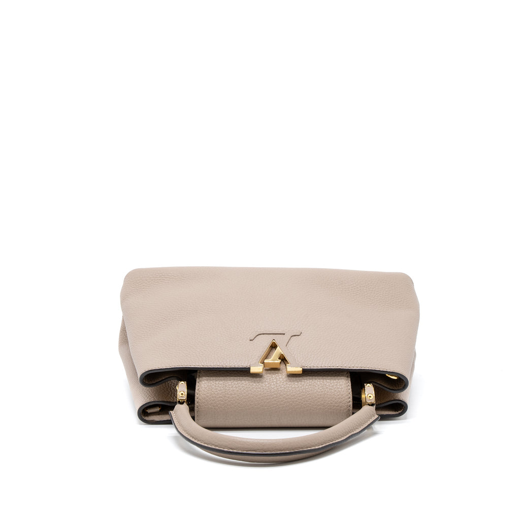louis-vuitton-capucines-mm-taurillon-light-grey-ghw