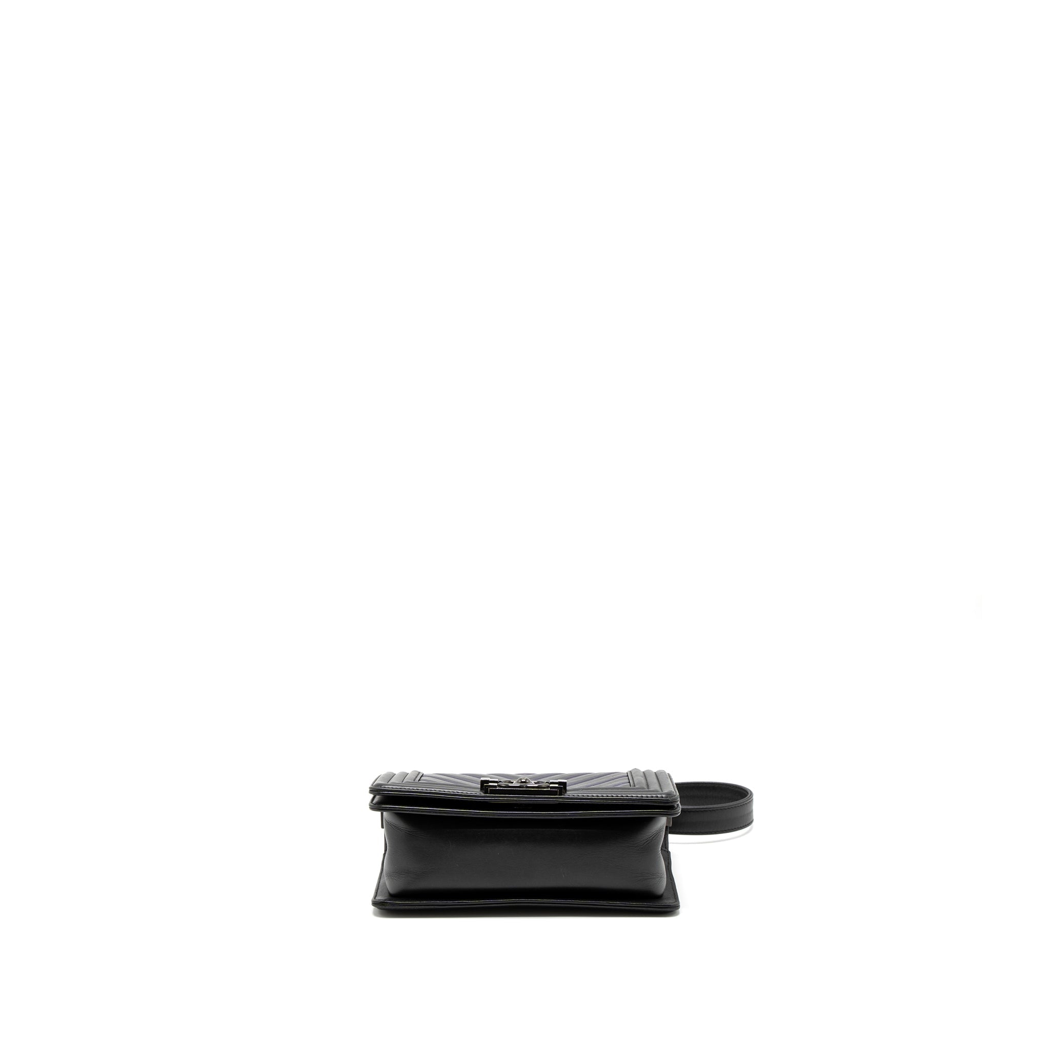 chanel-small-boy-bag-chevron-calfskin-black-iridescent-blue-black-hardware
