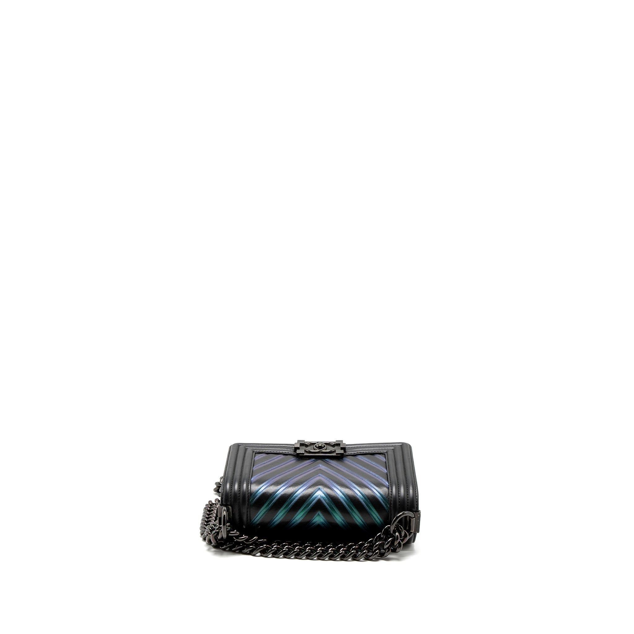 chanel-small-boy-bag-chevron-calfskin-black-iridescent-blue-black-hardware