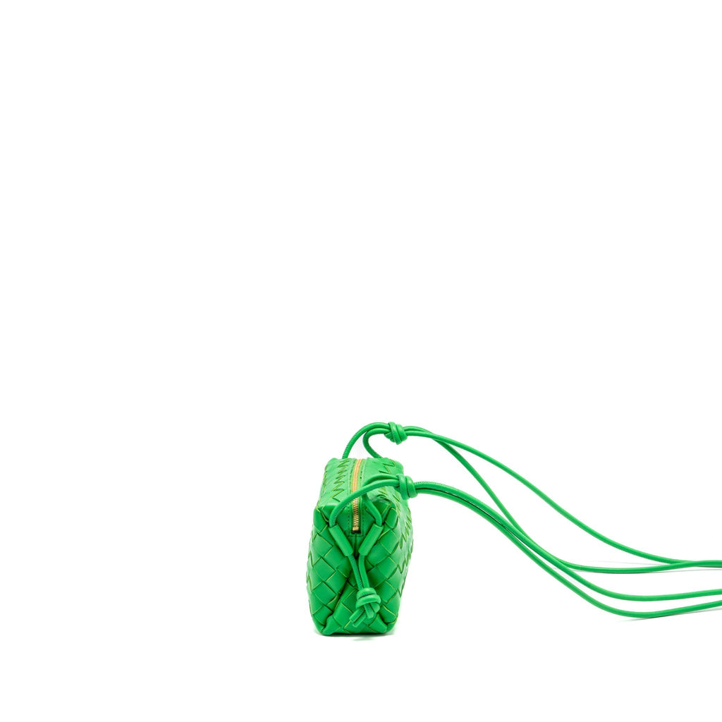 bottega-veneta-mini-loop-camera-bag-lambskin-green-ghw