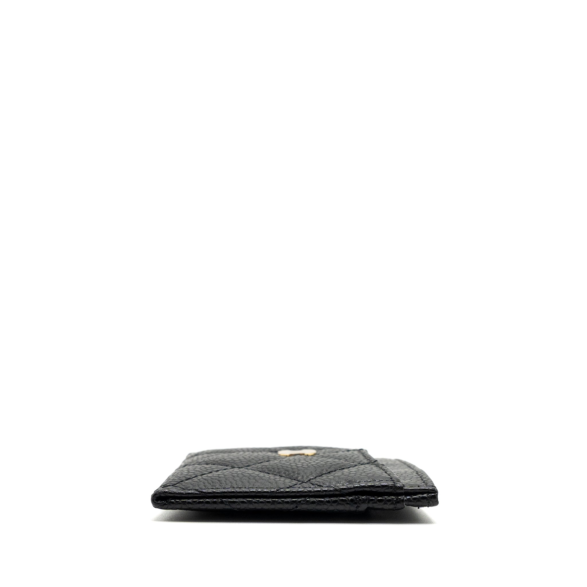 chanel-classic-card-holder-caviar-black-ghw-microchip-1