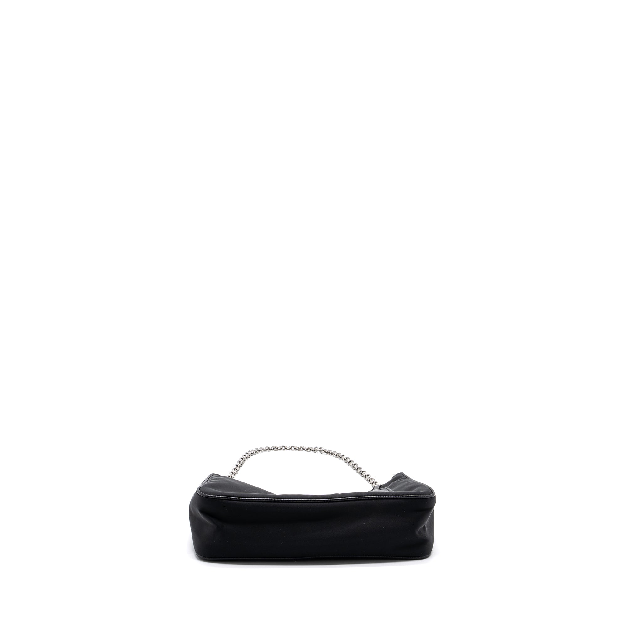 prada-reedition-2005-nylon-black-shw