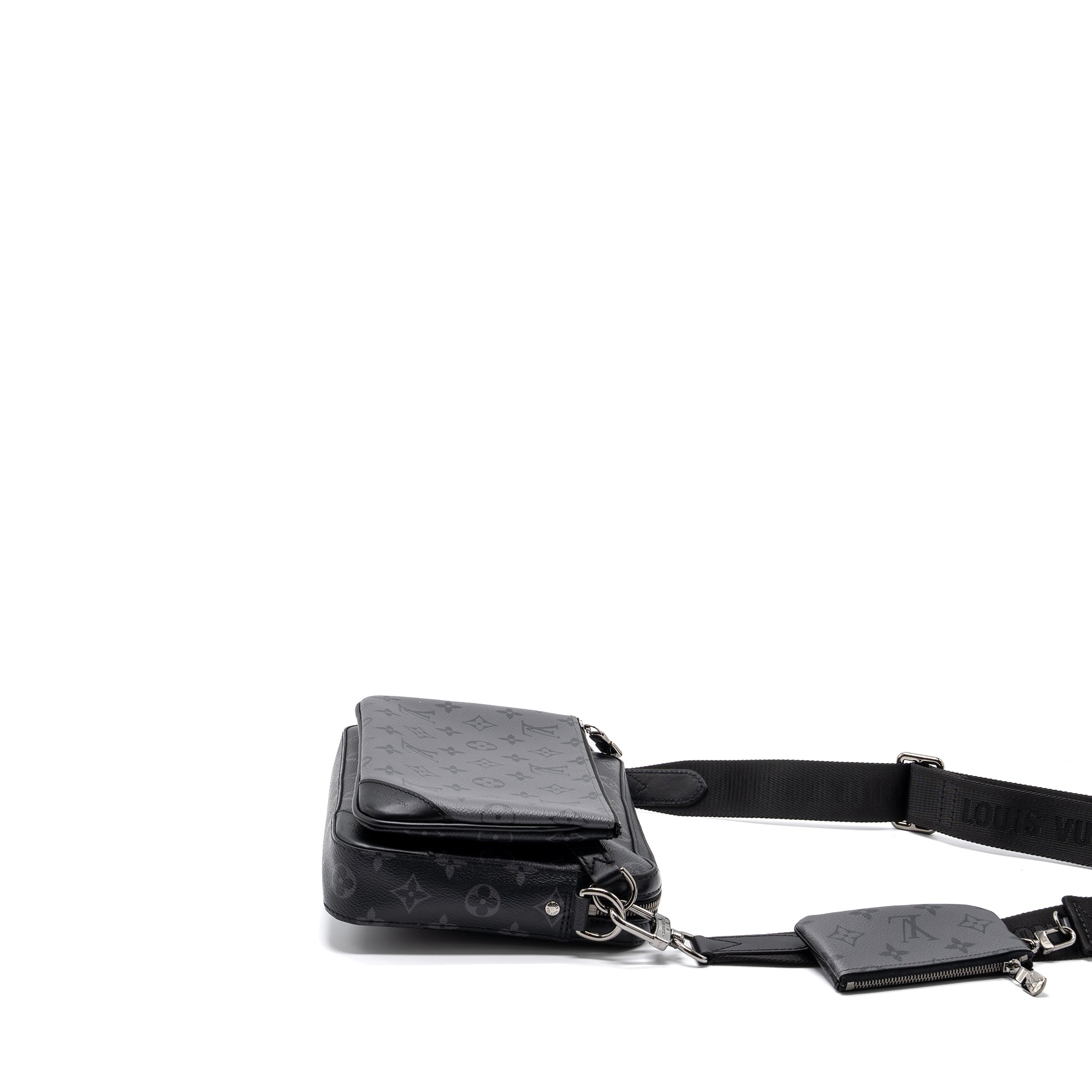 louis-vuitton-trio-messenger-bag-monogram-eclipse-shw