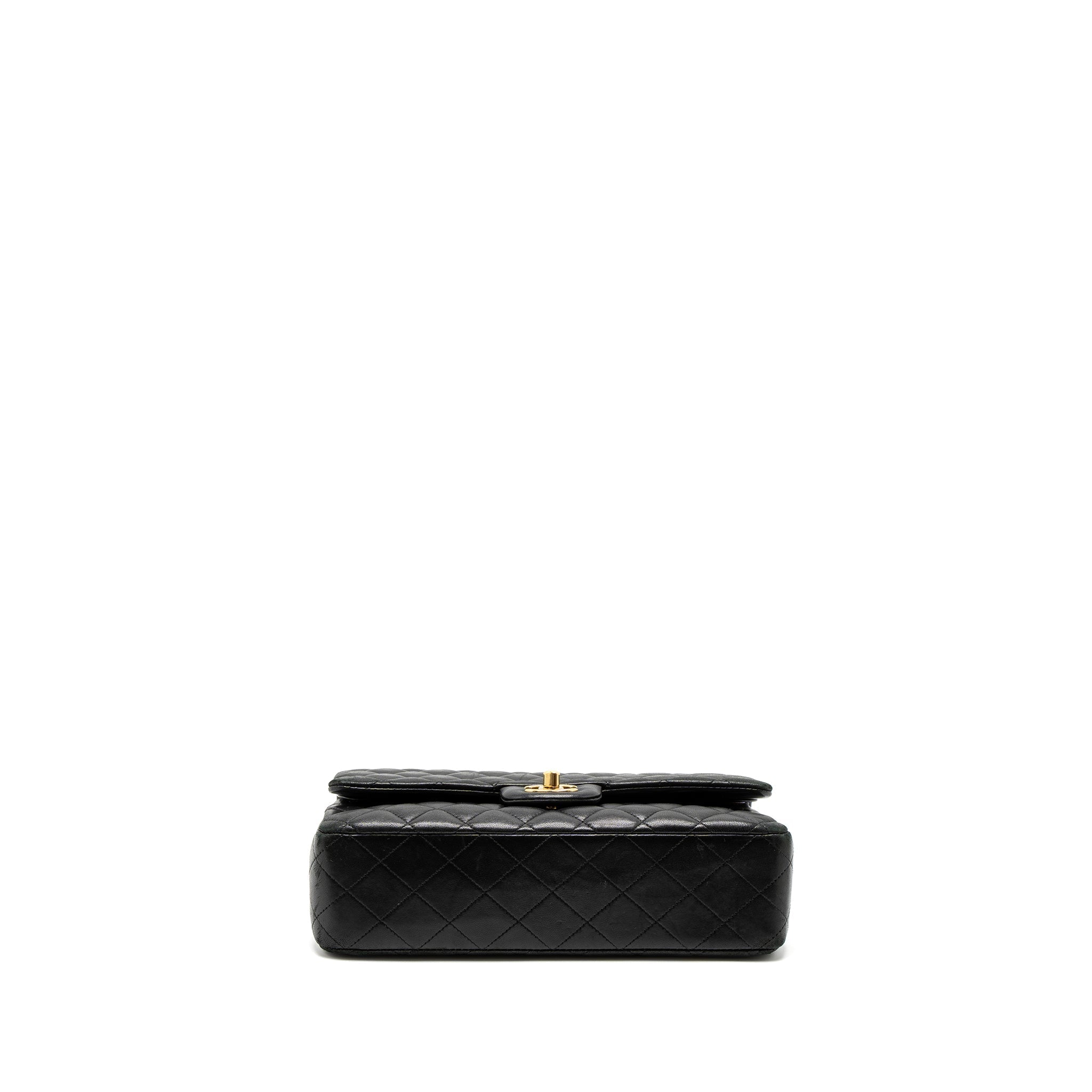 chanel-medium-classic-flap-bag-lambskin-black-ghw