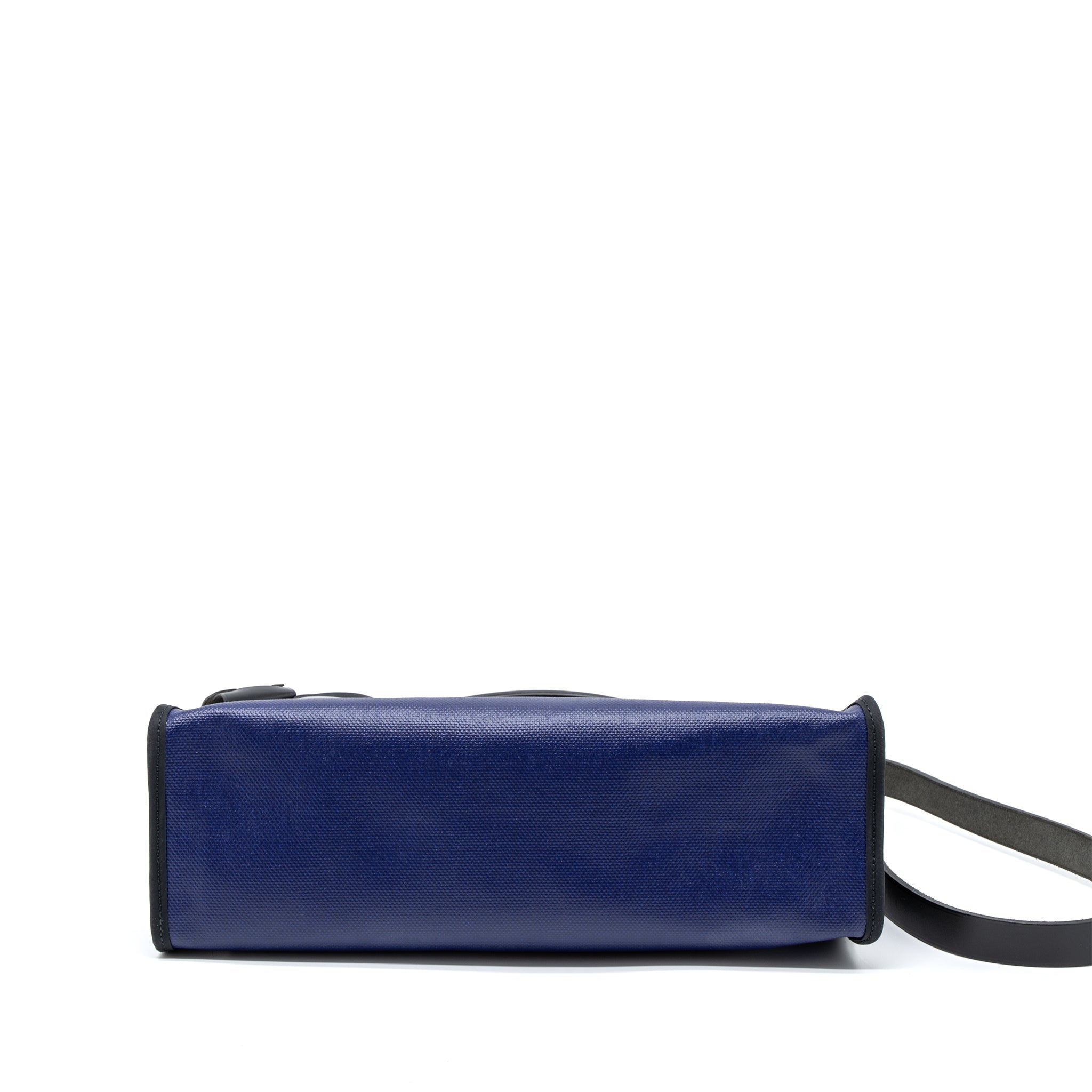 hermes-herbag-31-zip-bag-tolie-h-berline-canvas-vache-hunter-blue-encre-black-shw-stamp-c