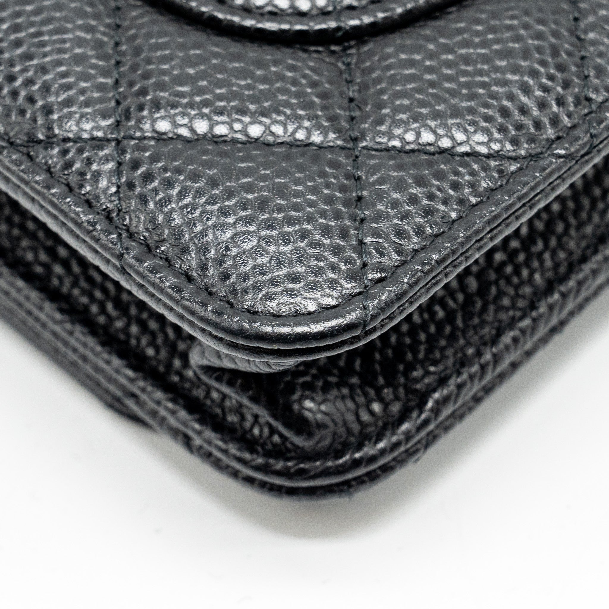 chanel-classic-wallet-on-chain-caviar-black-ghw-copy