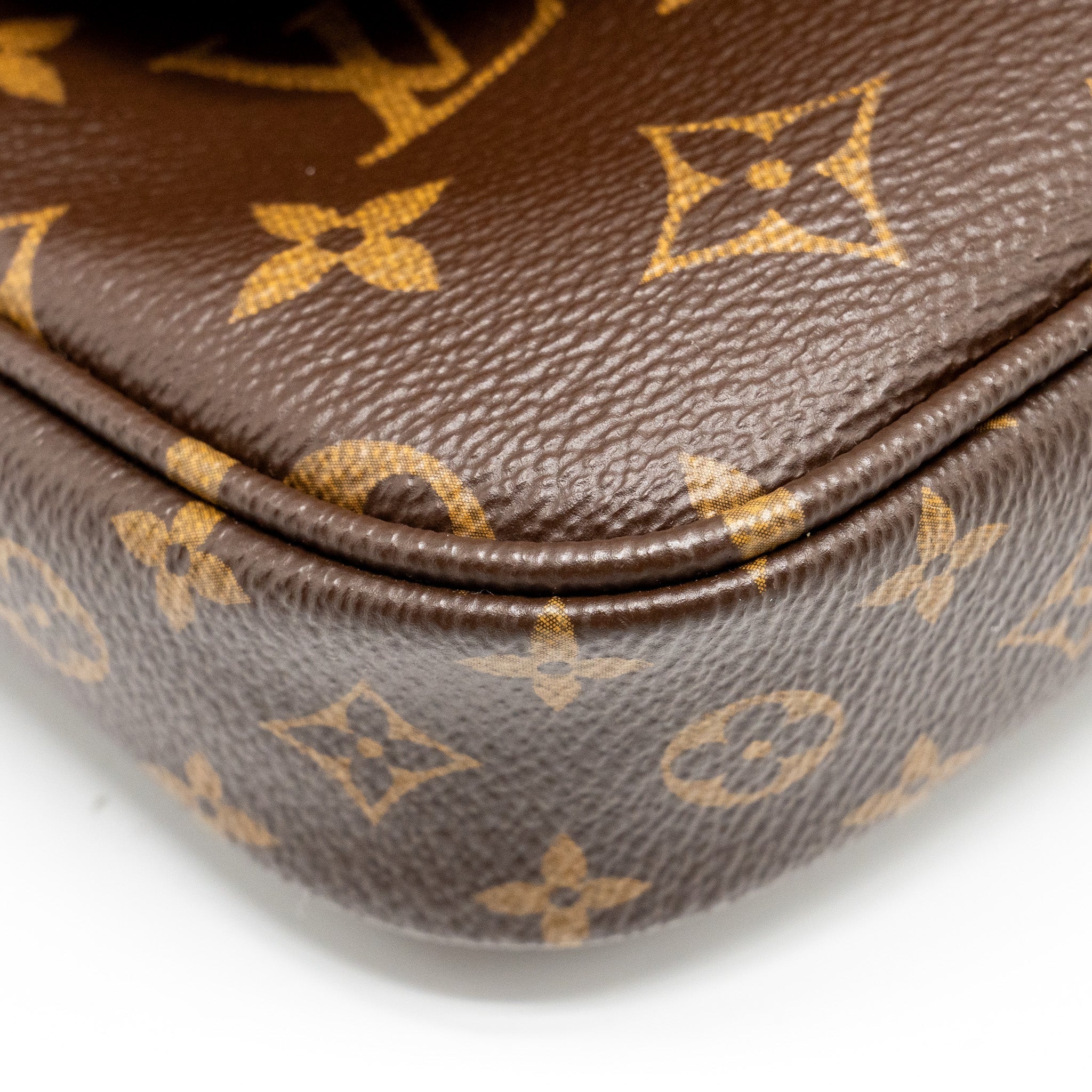 louis-vuitton-multi-pochette-monogram-canvas-rose-clair-ghw-1