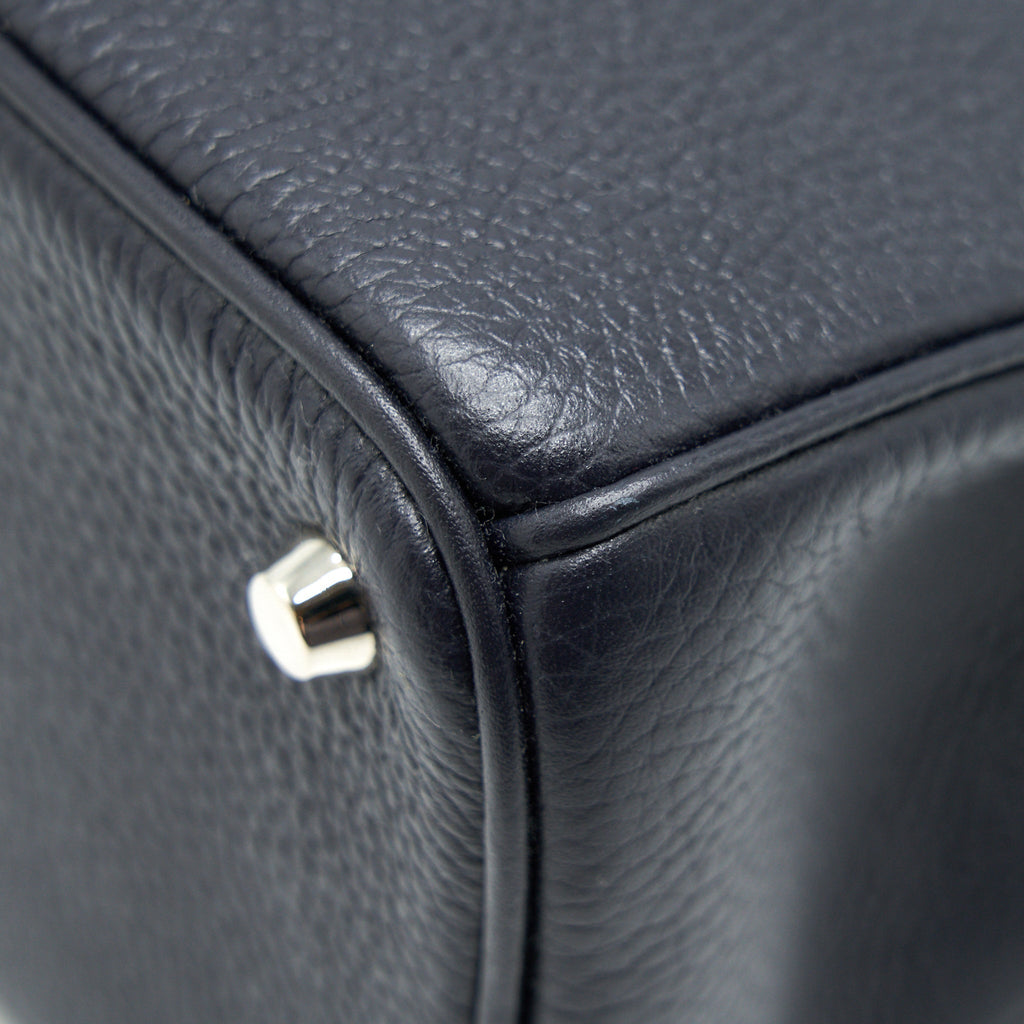 christian-dior-medium-diorissimo-tote-bag-black-grained-leather-shw