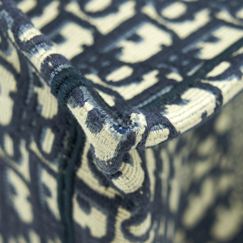 dior-small-dior-book-tote-bag-blue-oblique-jacquard