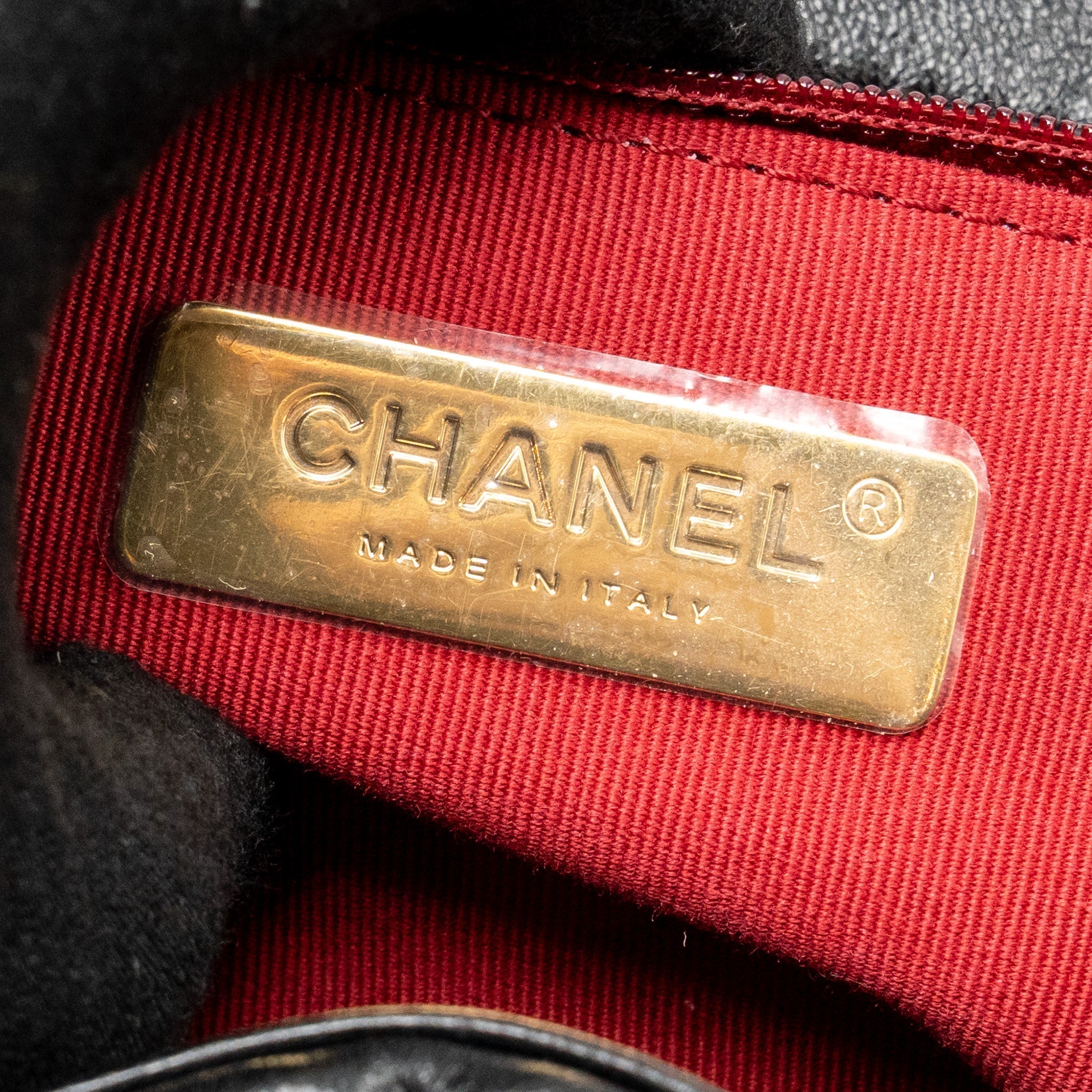 chanel-24c-19-backpack-lambskin-black-multicolour-hardware-microchip