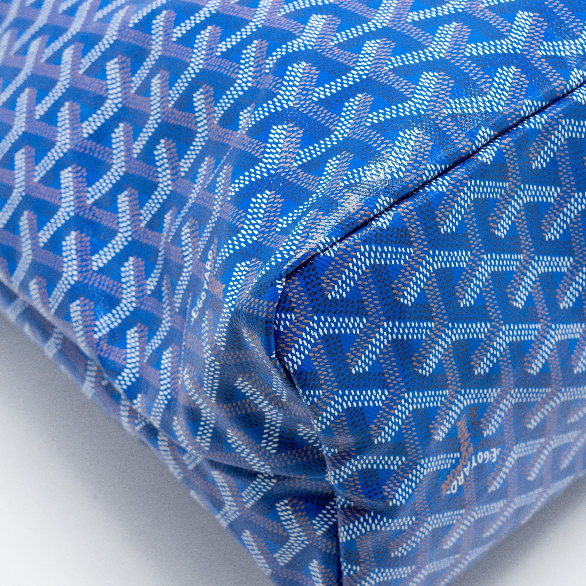 goyard-boheme-hobo-bag-goyardline-canvas-blue-shw
