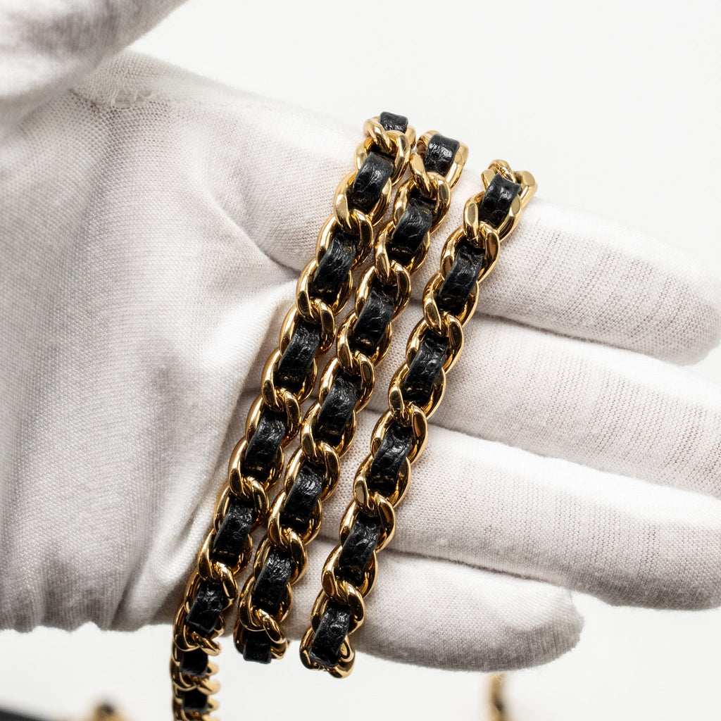 chanel-classic-wallet-on-chain-caviar-black-ghw-22