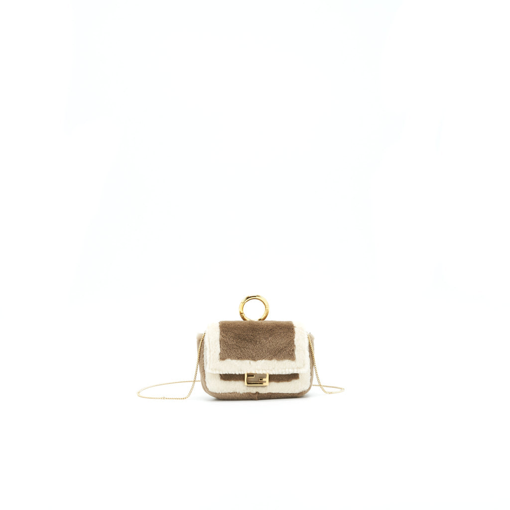 fendi-nano-baguette-brown-mink-charm