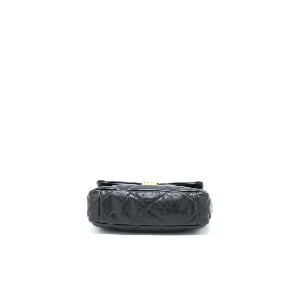 chanel-small-19-bag-lambskin-black-ghw