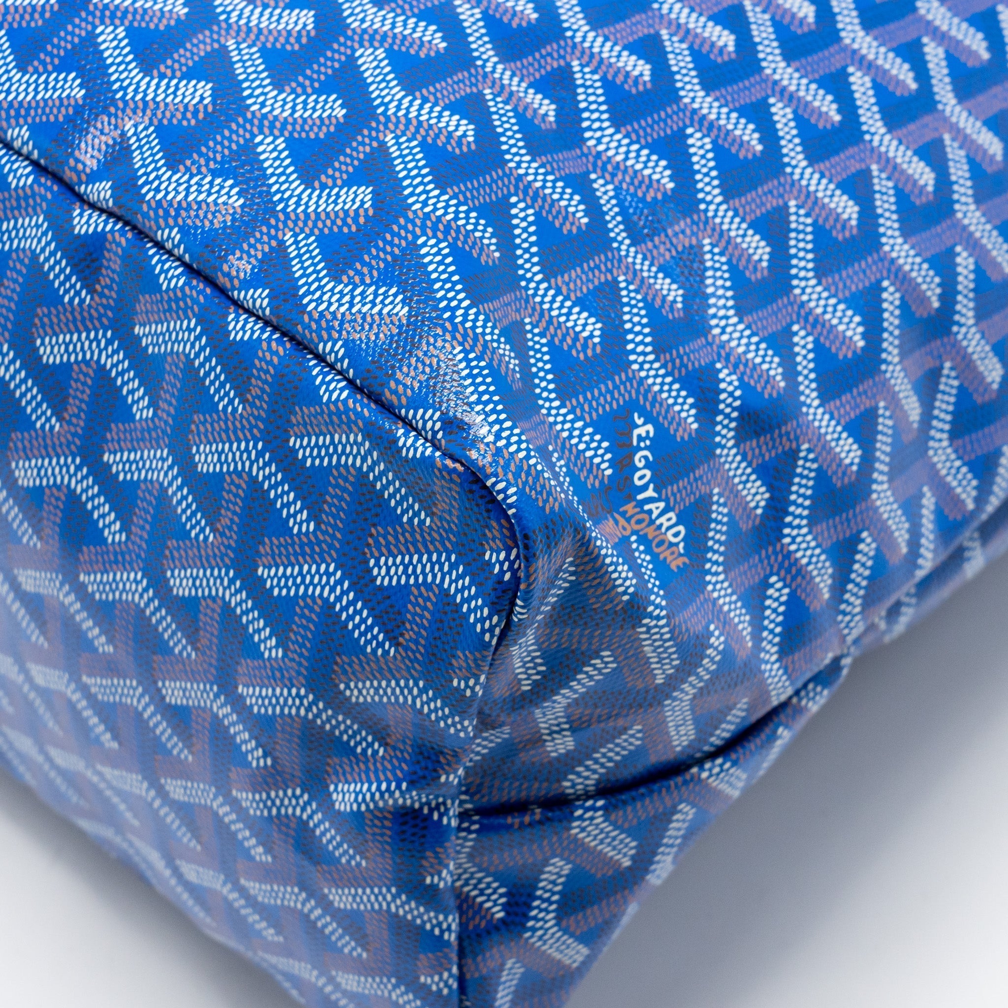 goyard-boheme-hobo-bag-goyardline-canvas-blue-shw