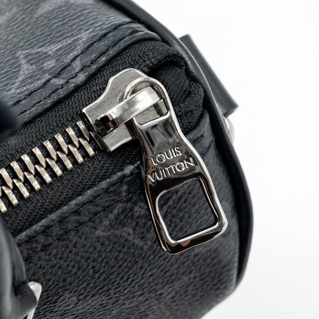 louis-vuitton-keepall-xs-monogram-eclipse-reverse-shw