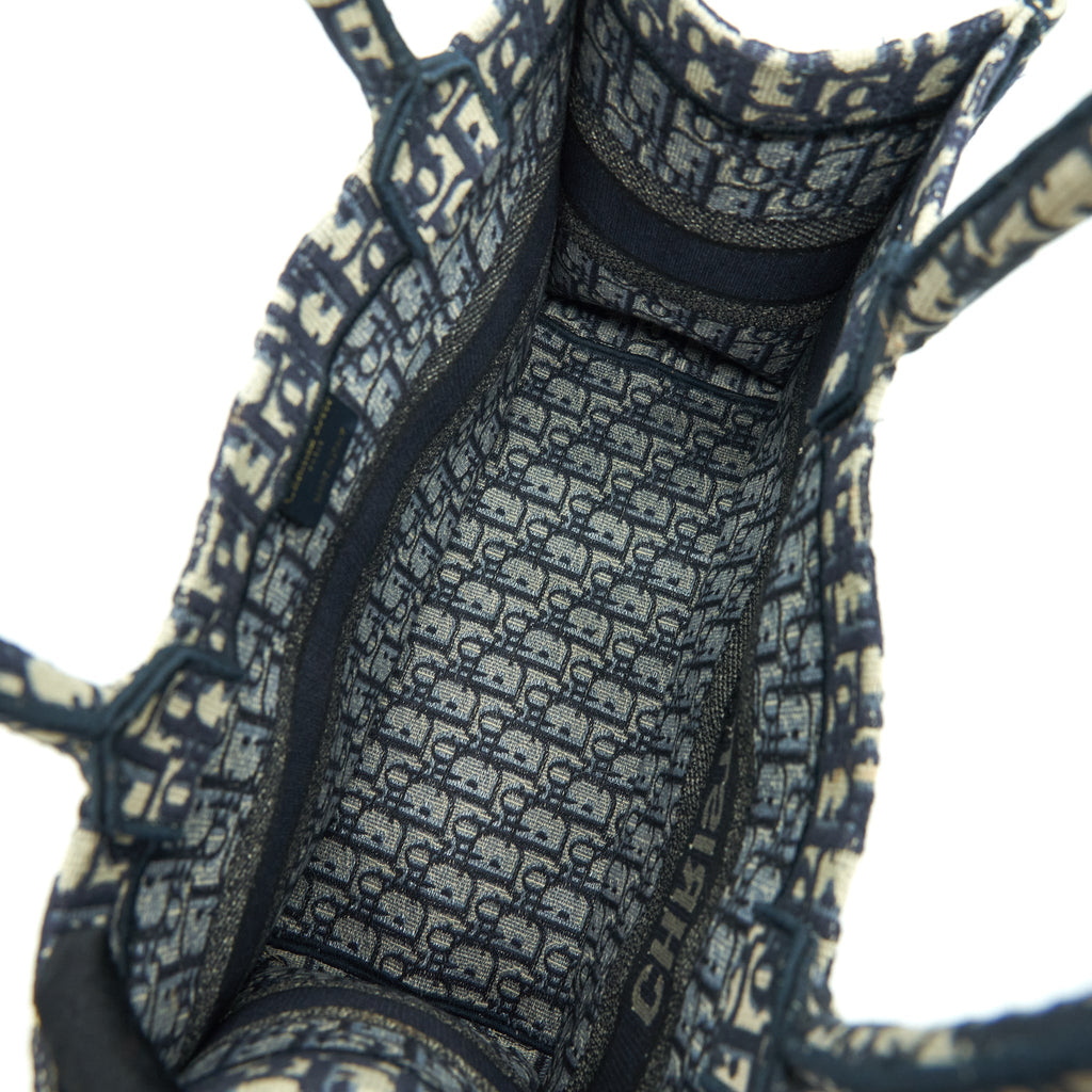 dior-small-dior-book-tote-bag-blue-oblique-jacquard
