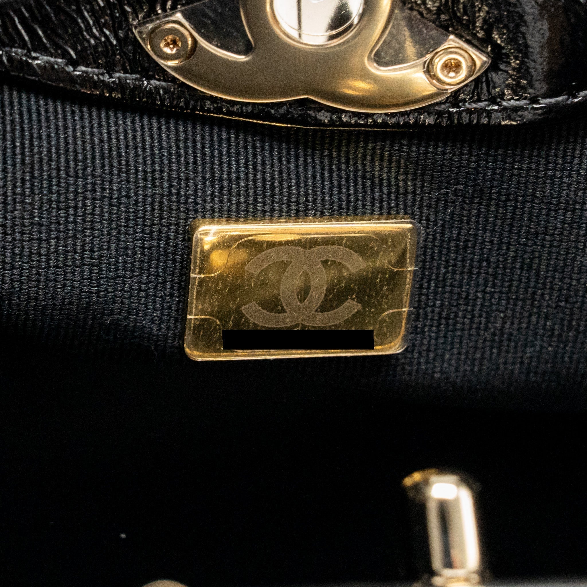 chanel-24s-mini-31-bag-shiny-lambskin-black-lghw-microchip-1