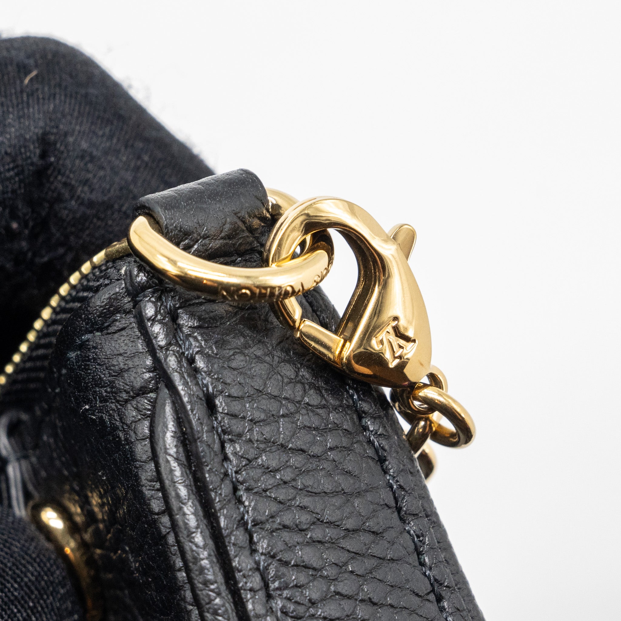 louis-vuitton-easy-pouch-on-strap-empreinte-leather-black-ghw
