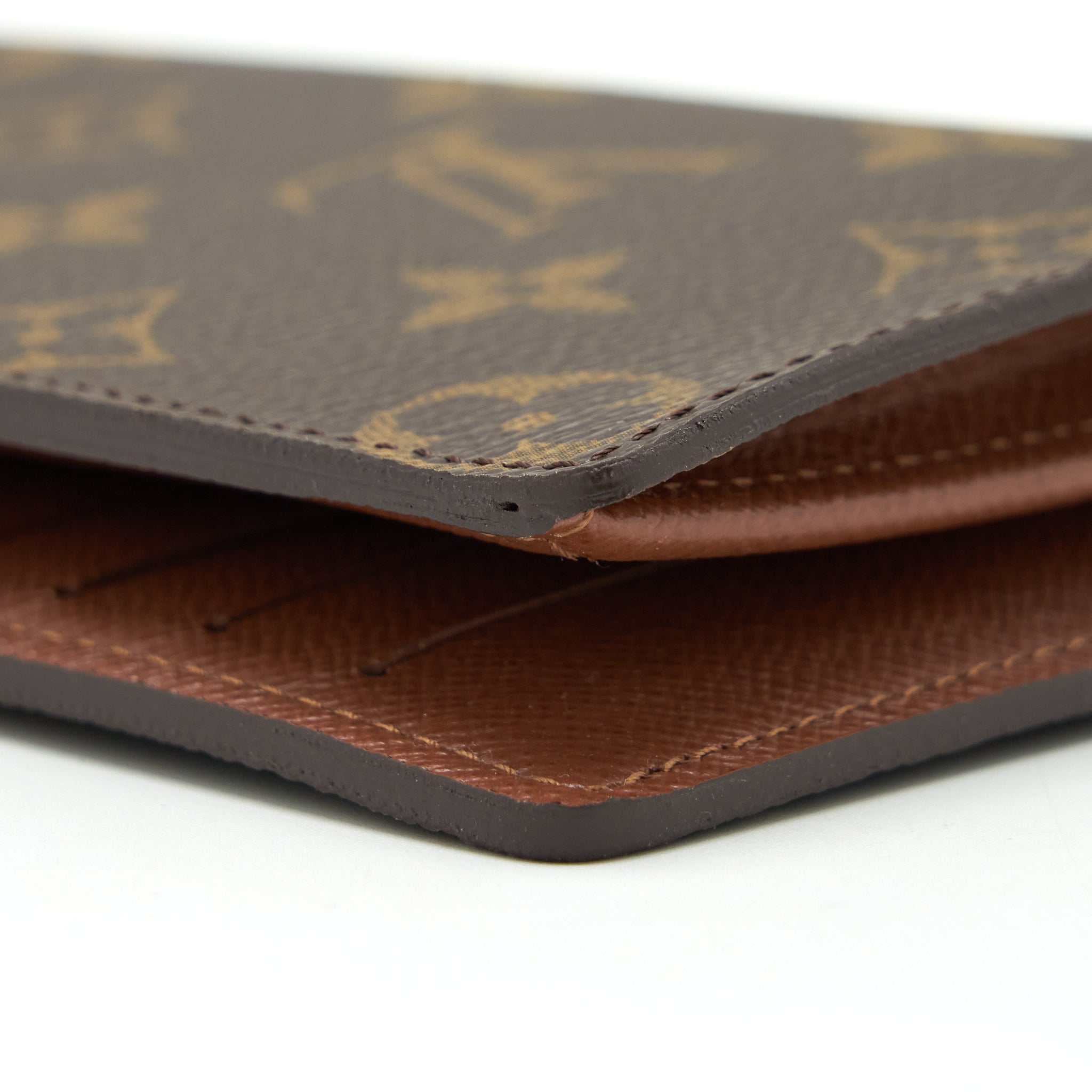 louis-vuitton-long-wallet-monogram-canvas