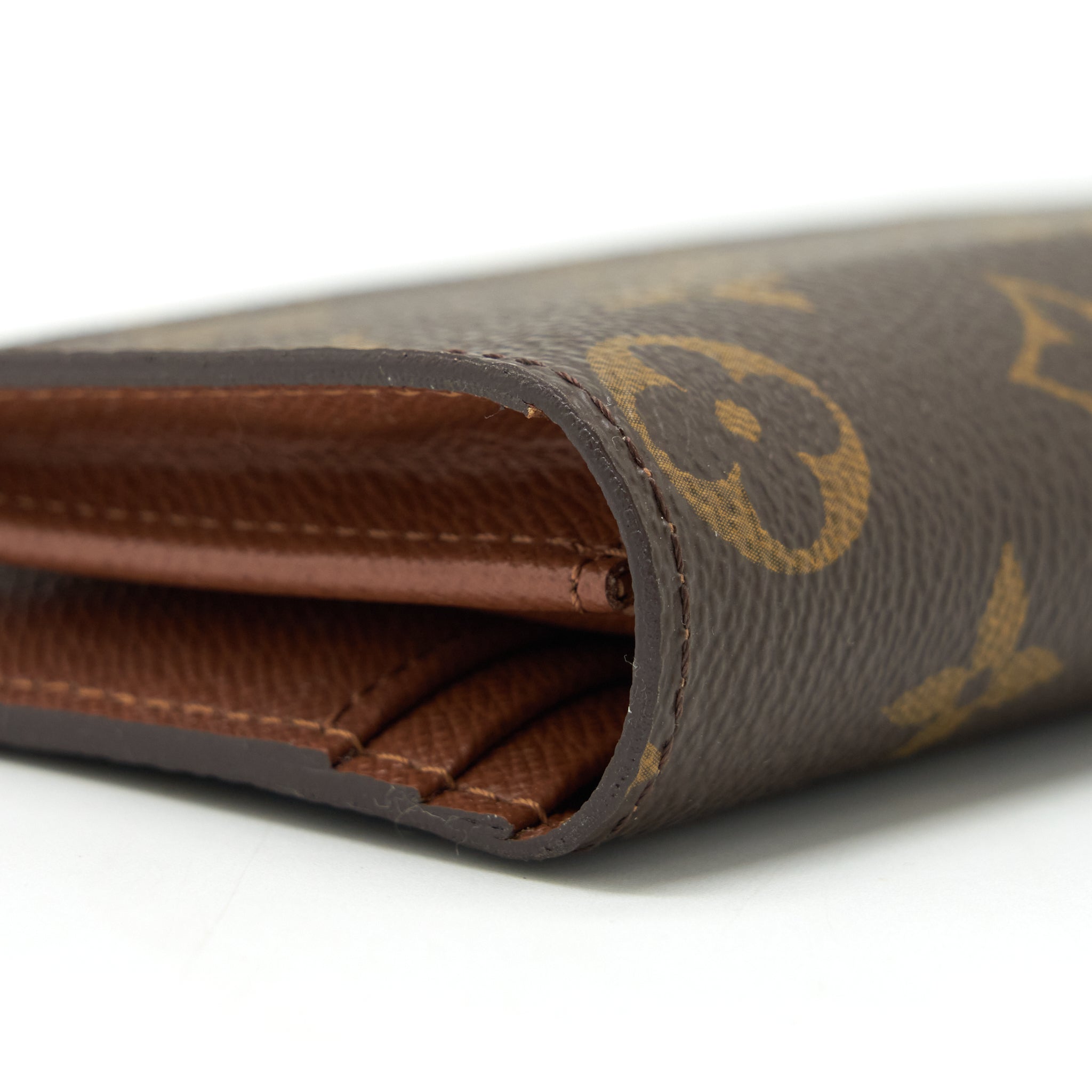 louis-vuitton-long-wallet-monogram-canvas