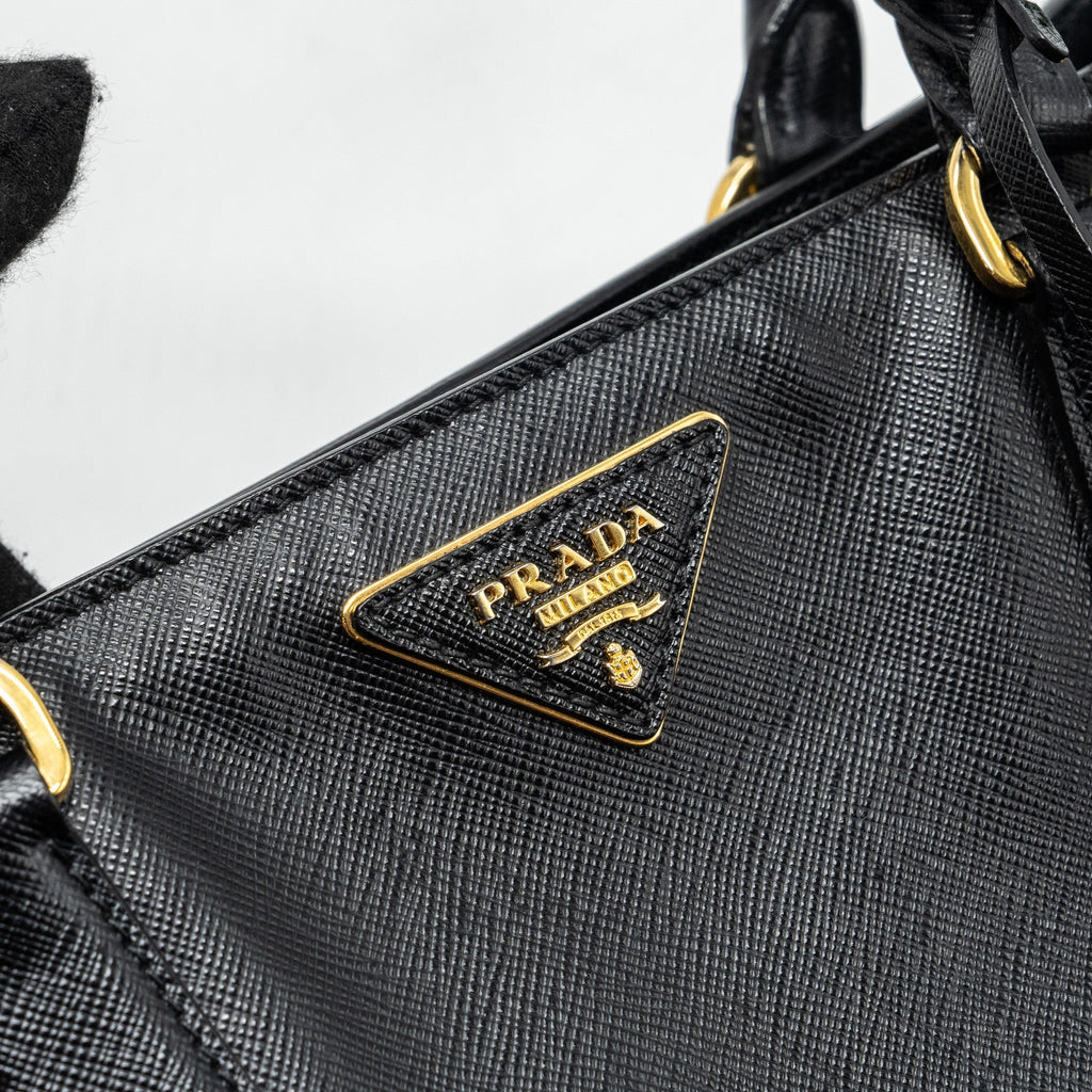 prada-saffiano-tote-bag-black-ghw-2