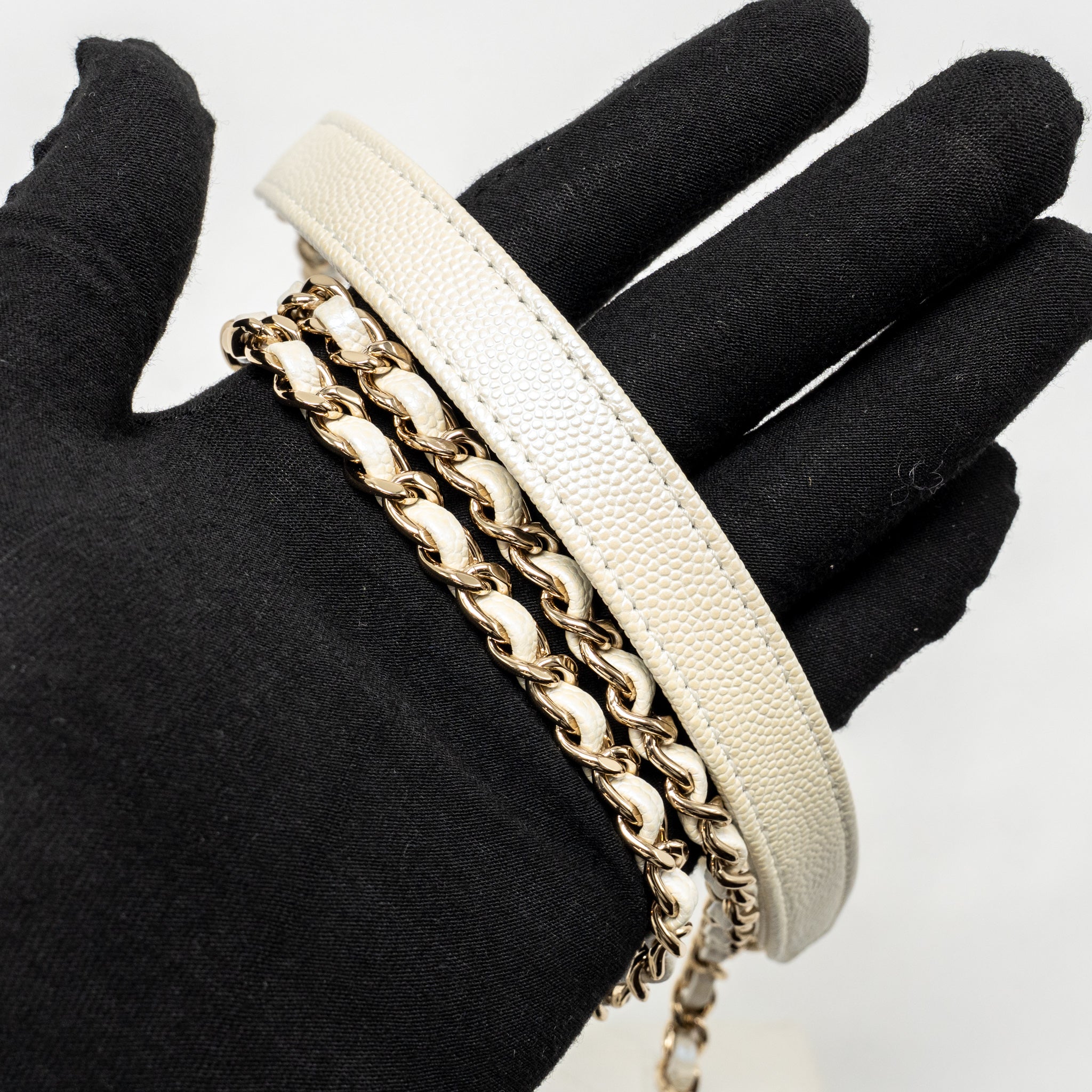 chanel-mini-coco-handle-caviar-iridescent-white-lghw-1