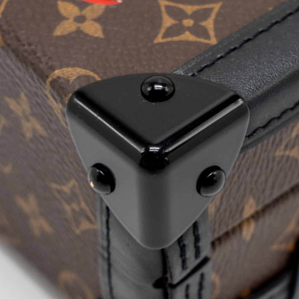 louis-vuitton-petit-malle-monogram-canvas-ghw
