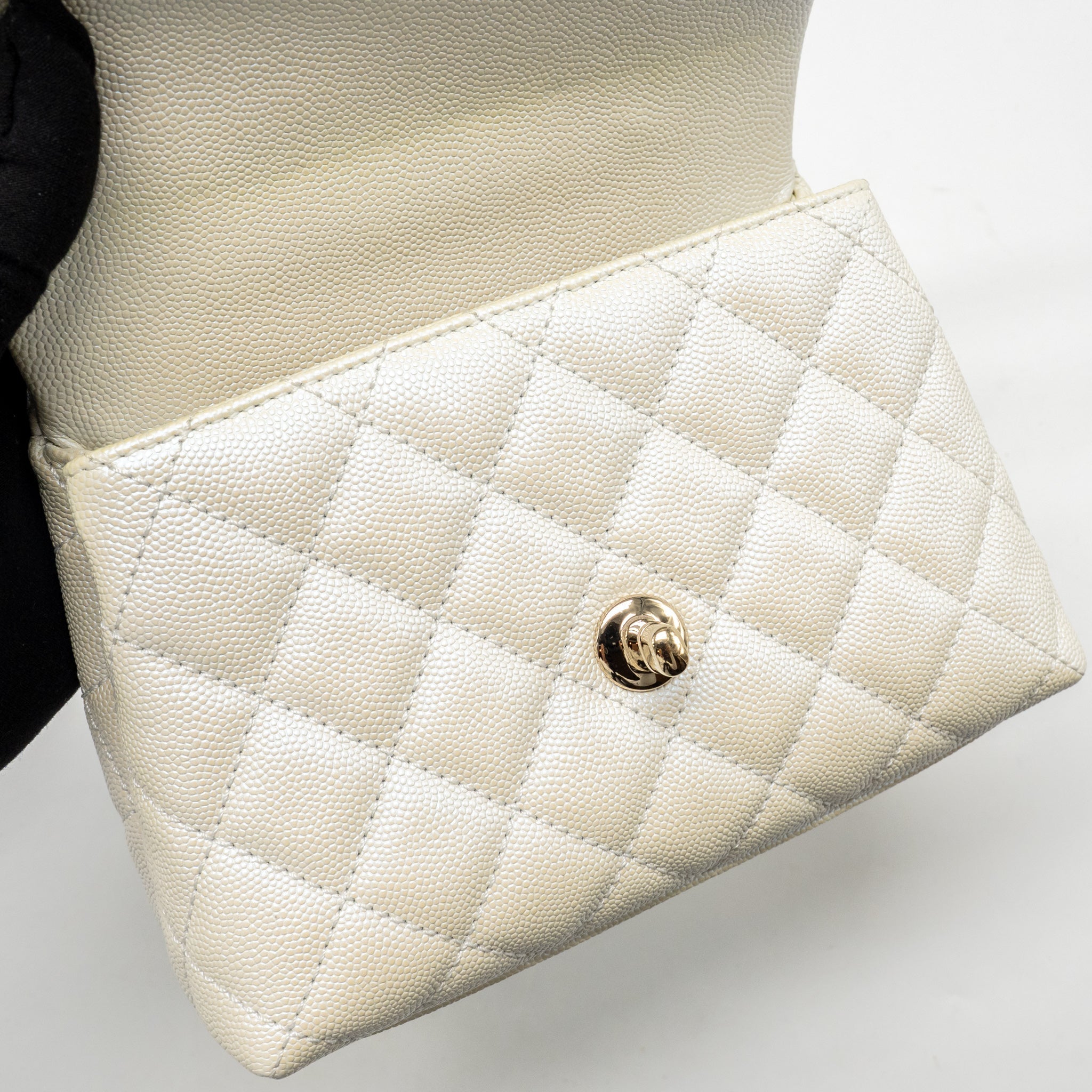 chanel-mini-coco-handle-caviar-iridescent-white-lghw-1