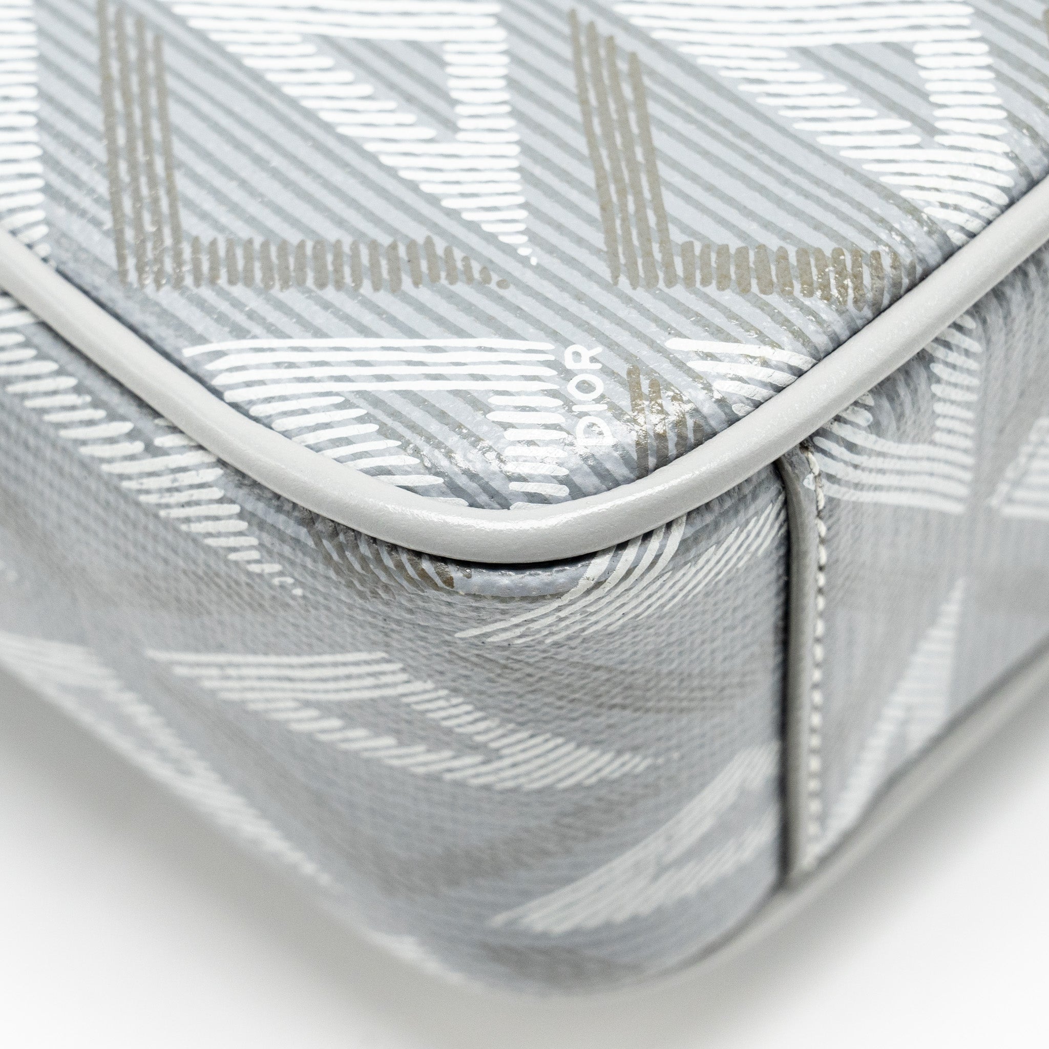 dior-hit-the-road-bag-with-strap-dior-cd-diamond-canvas-grey-with-multicolour-hardware