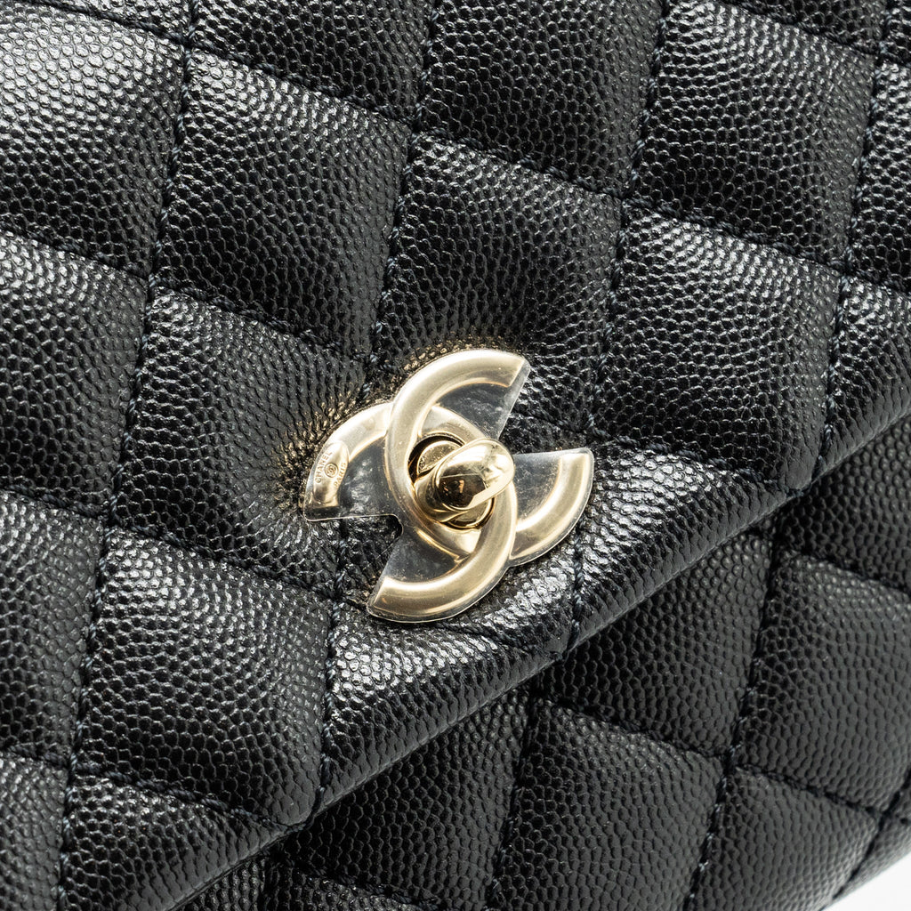 chanel-23p-coco-love-flap-bag-caviar-black-ghwmicrochip-1