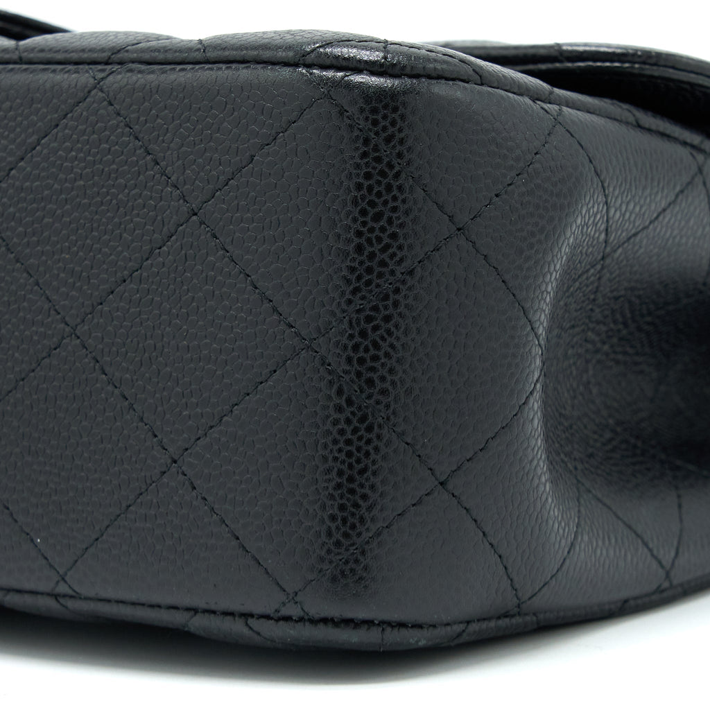 chanel-classic-jumbo-double-flap-bag-caviar-black-ghw-1