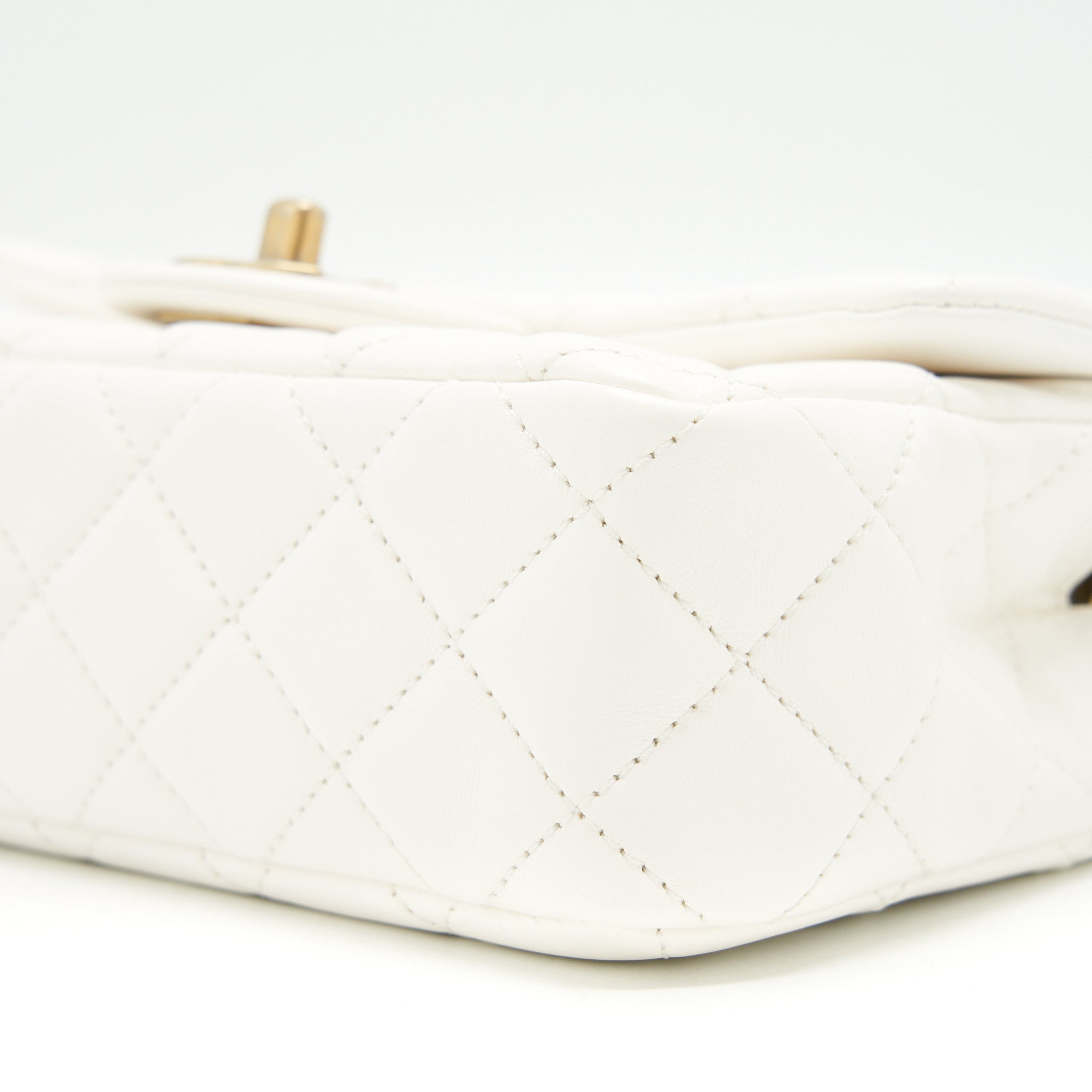 chanel-21b-pearl-crush-square-mini-flap-bag-white-ghw-1