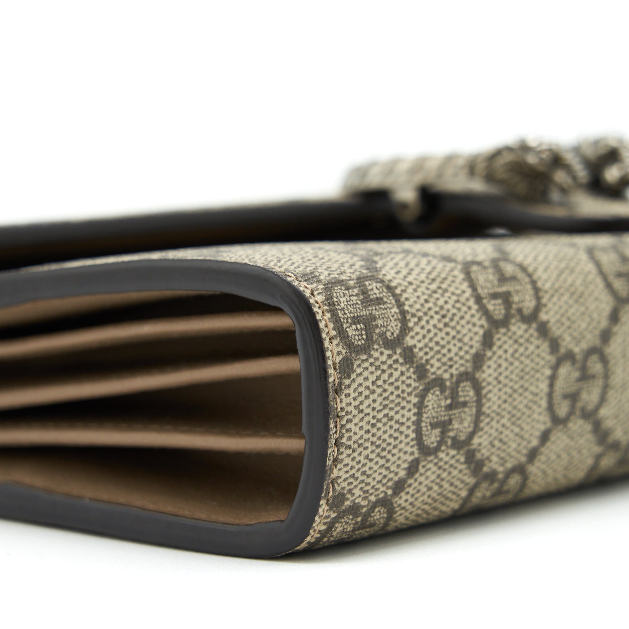 gucci-dionysus-wallet-on-chain-gg-supreme-canvas-shw