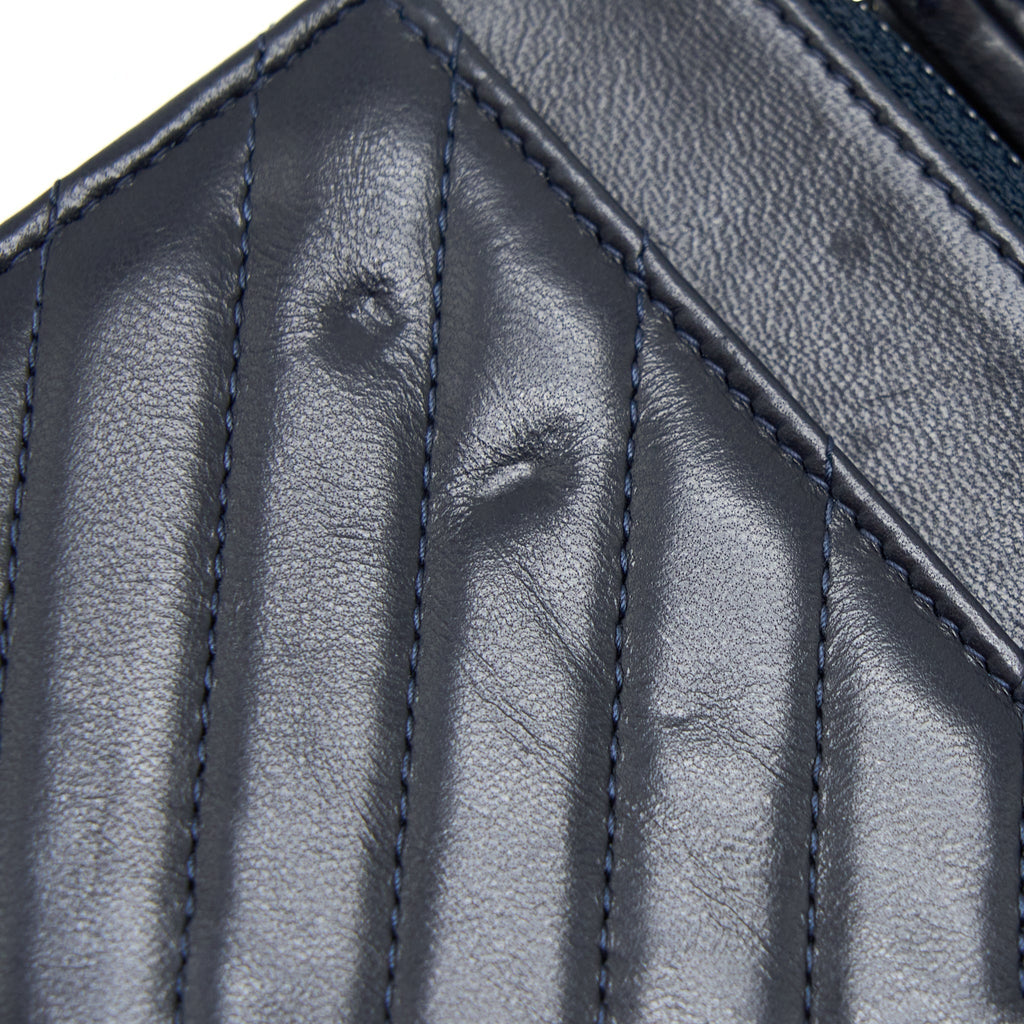 copy-of-chanel-wallet-on-chain-chevron-lambskin-navy-shw