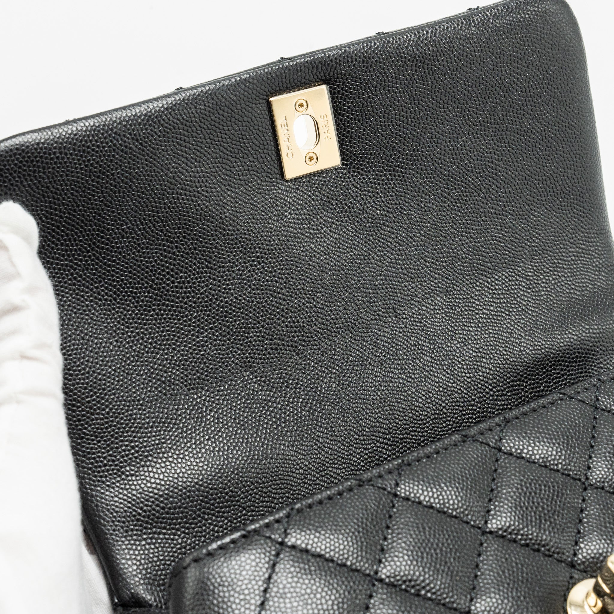 chanel-23p-coco-love-flap-bag-caviar-black-ghwmicrochip-1