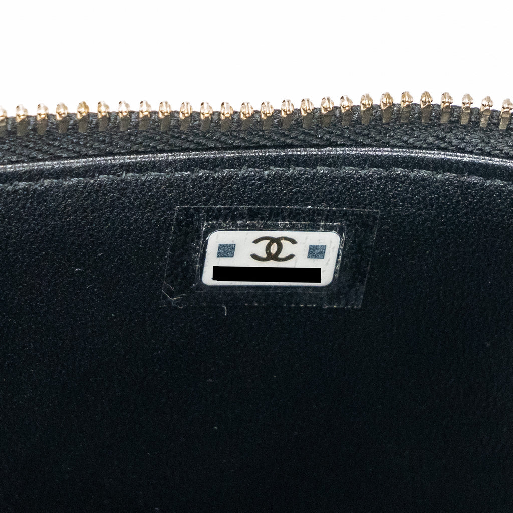 chanel-top-handle-long-vanity-with-chains-lambskin-black-lghwmicrochip