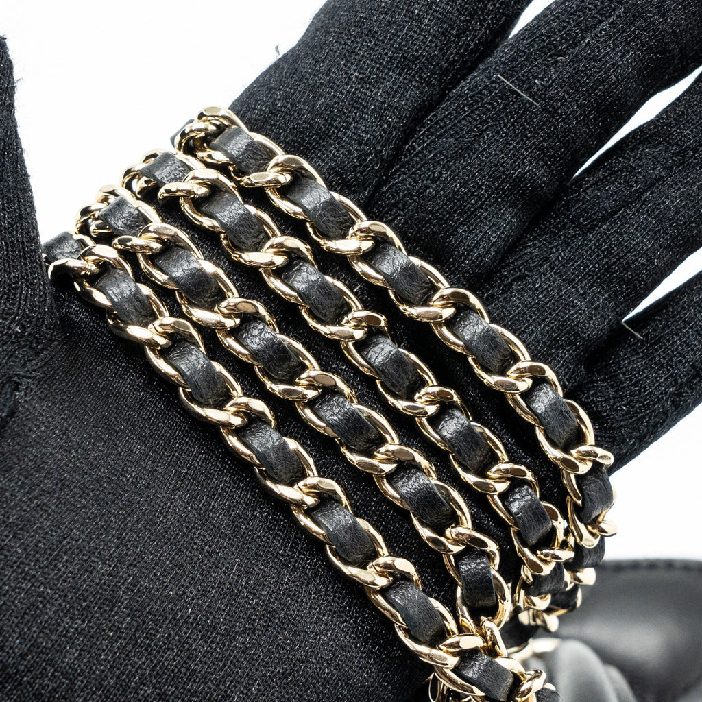 chanel-top-handle-long-vanity-with-chains-lambskin-black-lghwmicrochip