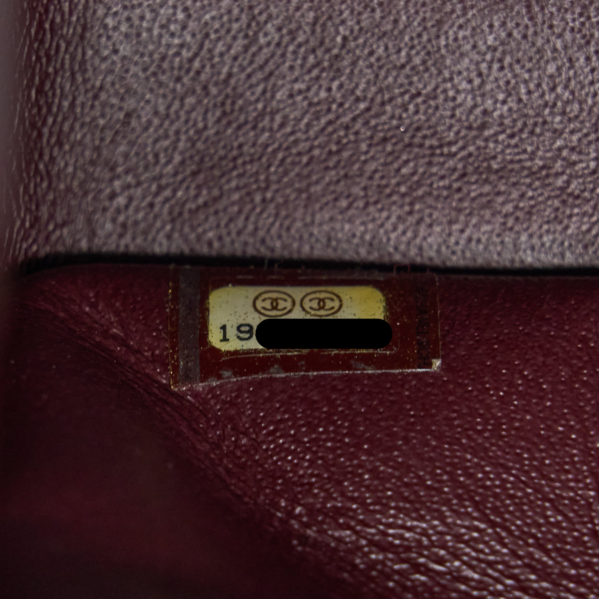 chanel-classic-jumbo-double-flap-bag-caviar-black-ghw-1