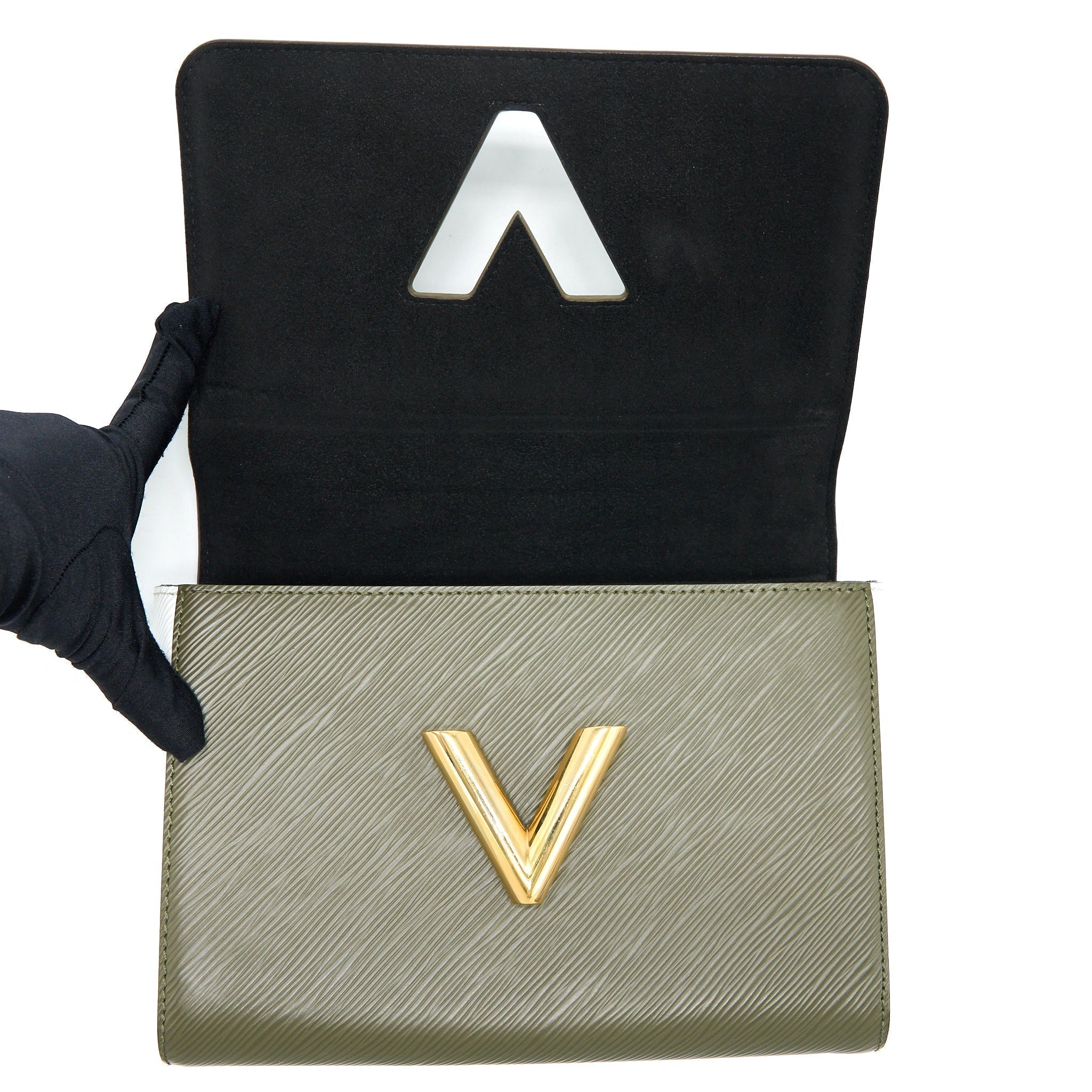 louis-vuitton-twist-bag-mm-epi-green-white-ghw