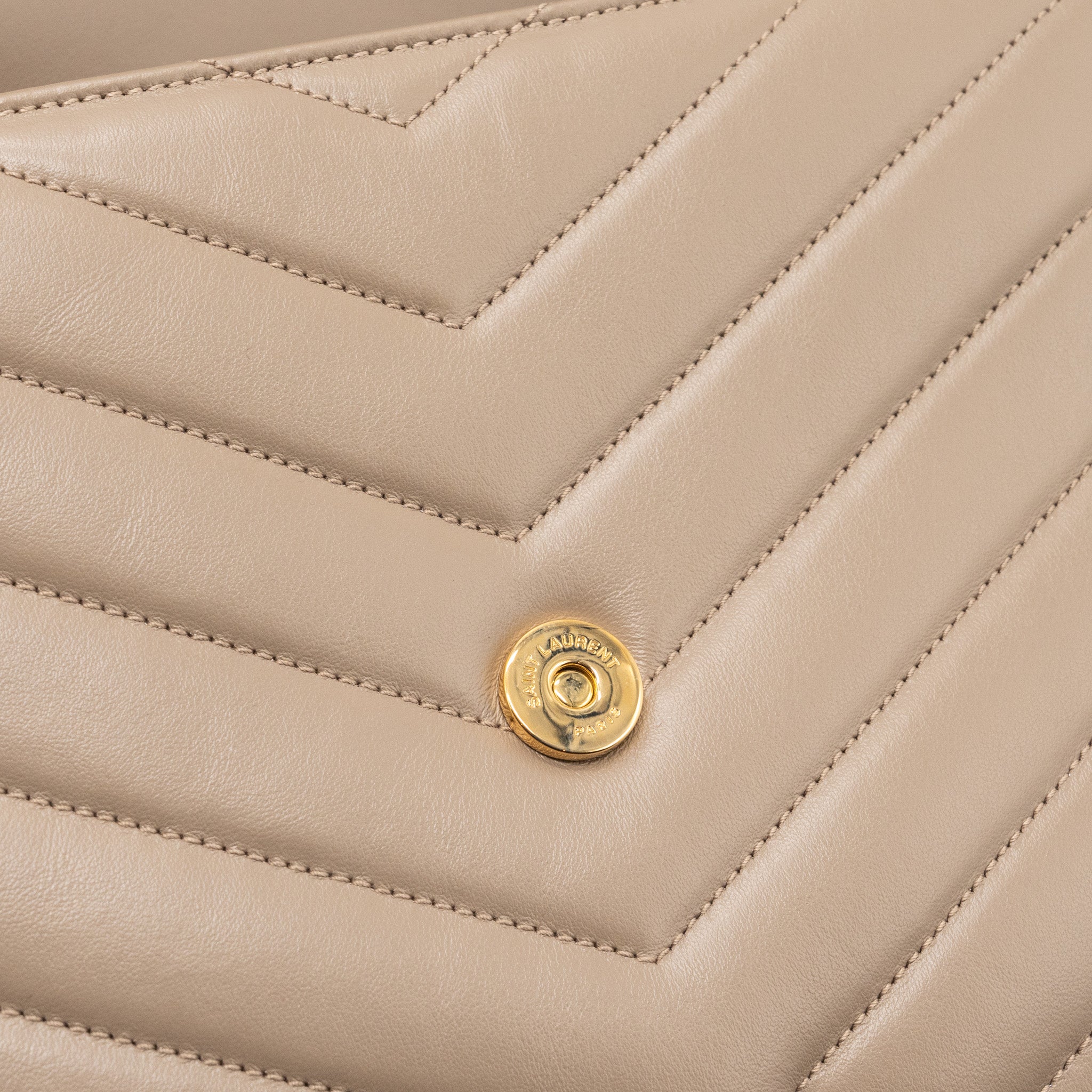 saint-laurent-medium-loulou-shoulder-bag-beige-ghw