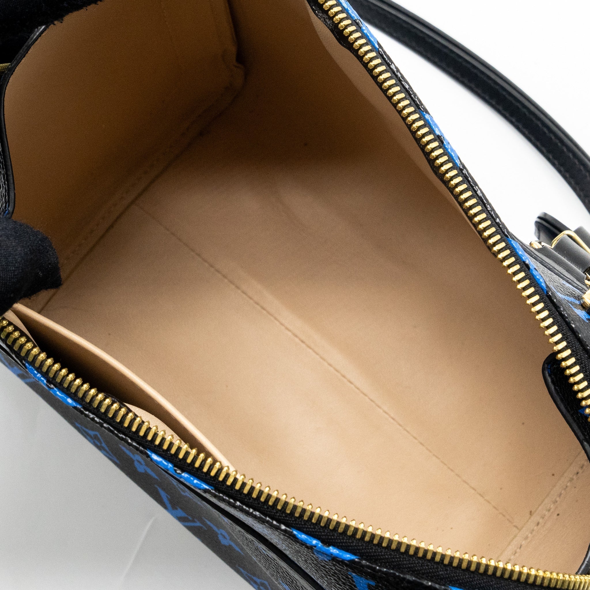 louis-vuitton-speedy-amazon-coloured-monogram-canvas-blue-black-ghw